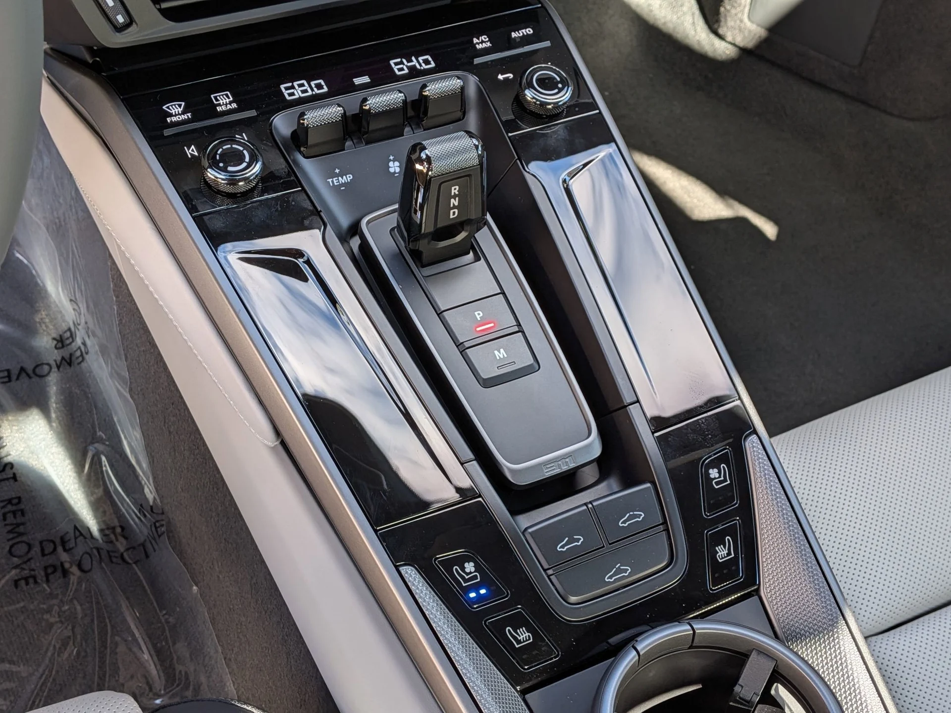 mph017_3090800282_842f1ec07ec2b995d6777830fb470596x_fd153cd3bc