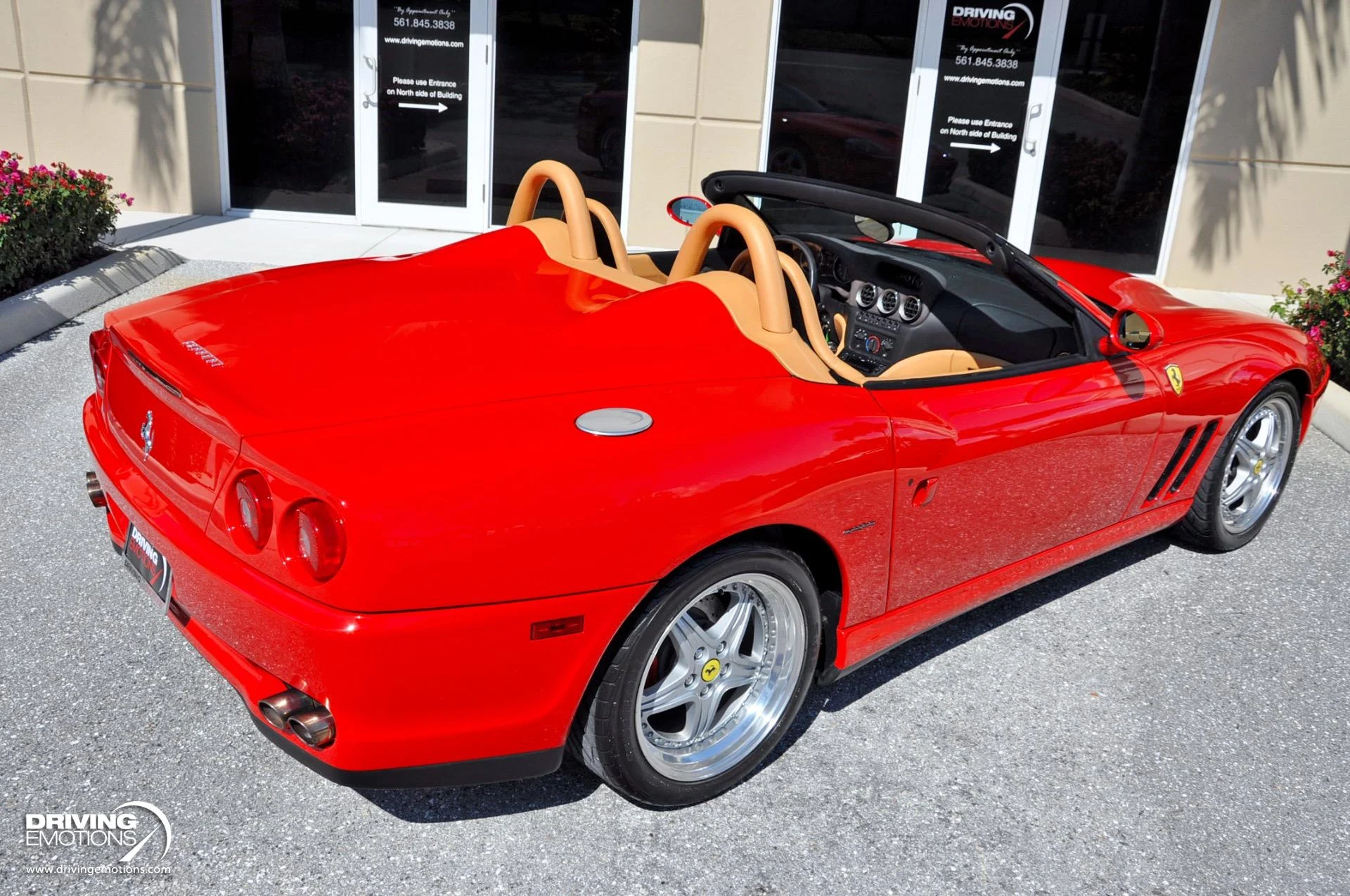 mph017_3096934987_437_p18_l_a49359af27