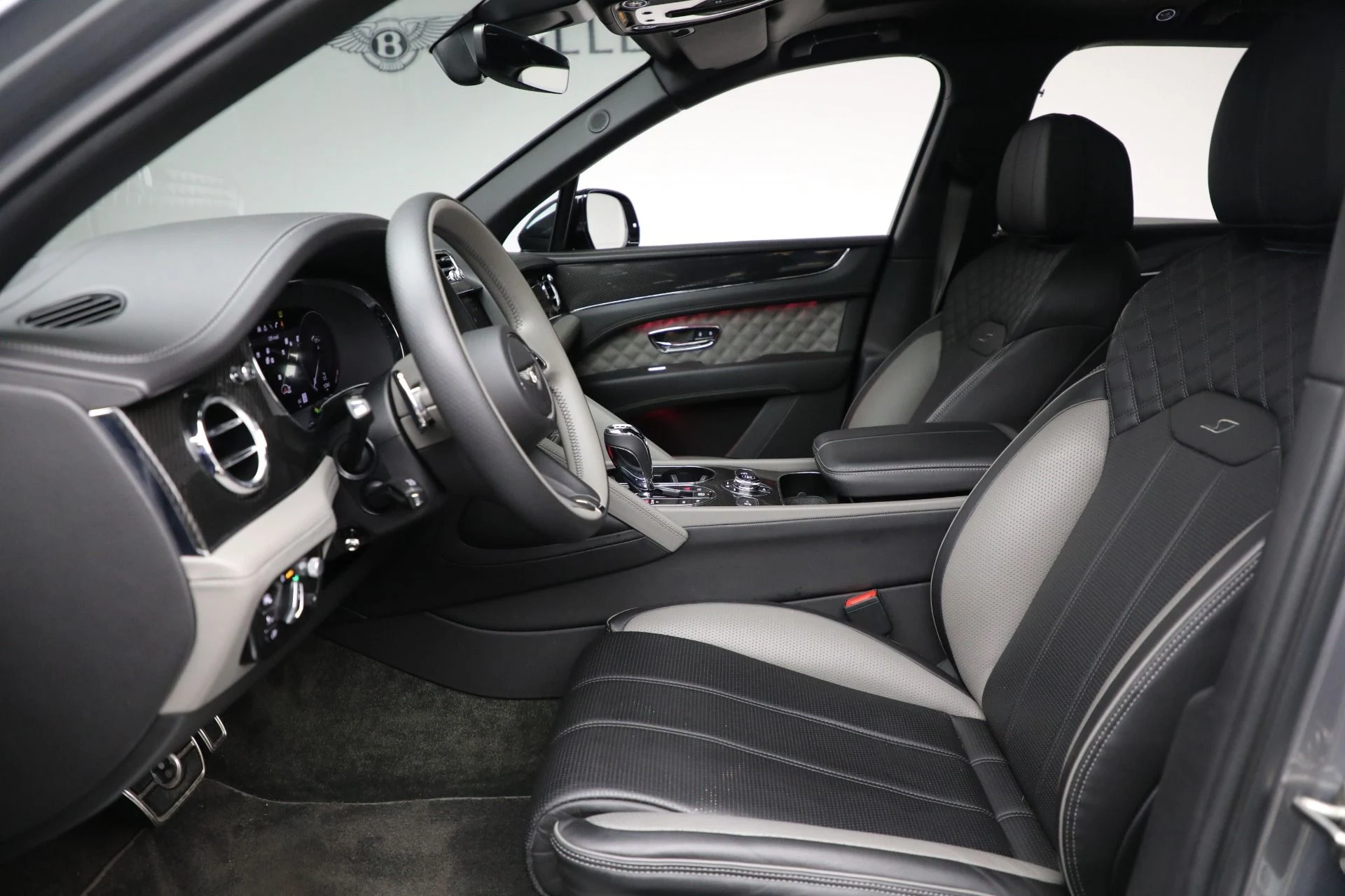 mph017_3100848518_Used_2022_Bentley_Bentayga_S_V8_578e059286