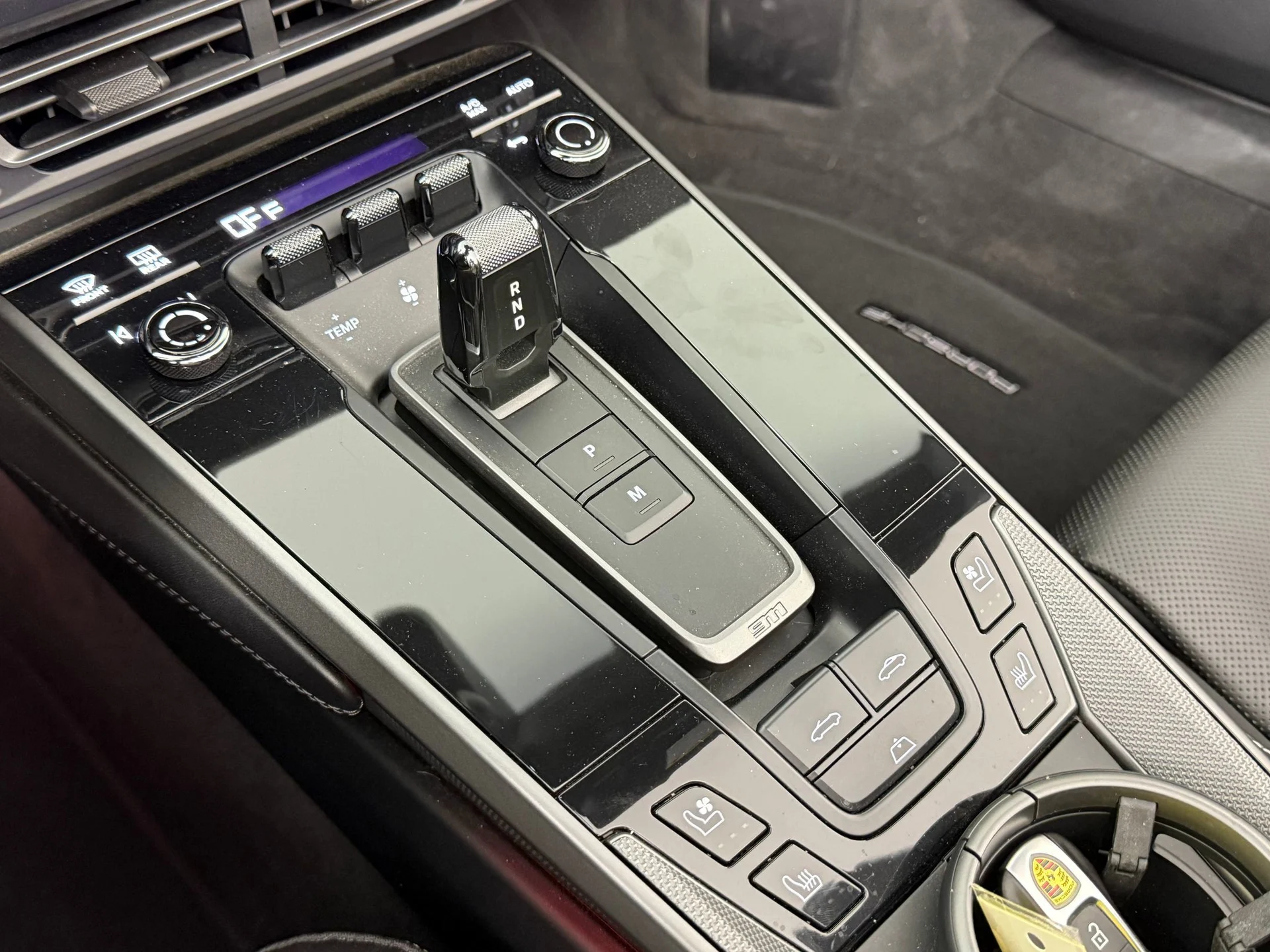 mph017_3104079420_a77223d15fcae19250f46935c95fa739x_58f2c57a03