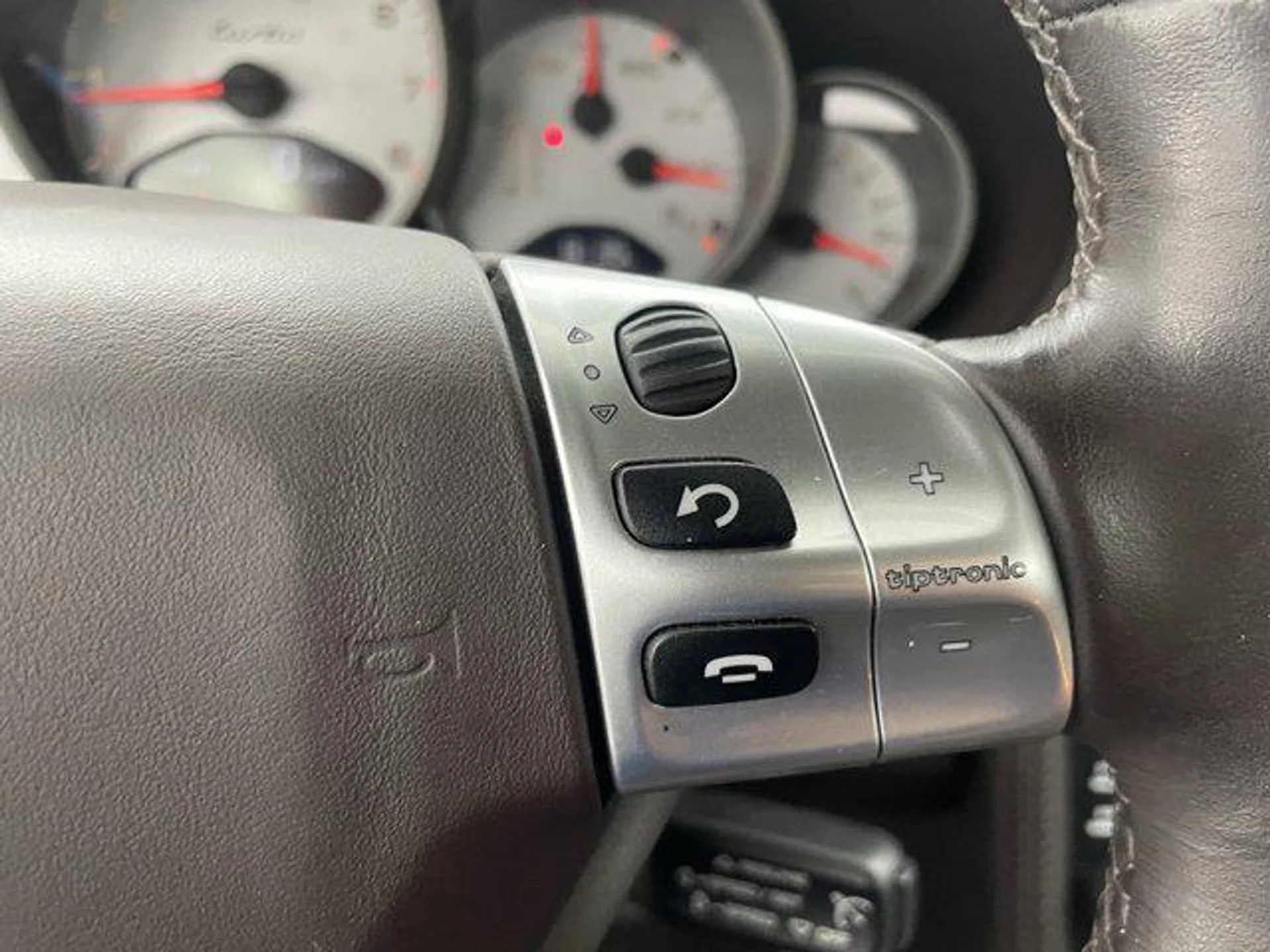 mph017_3105219856_Q_Ll_Hq_SX_Fys4_CE_9_L7_Ki_EH_8_S_Sm_No4_af922da51b