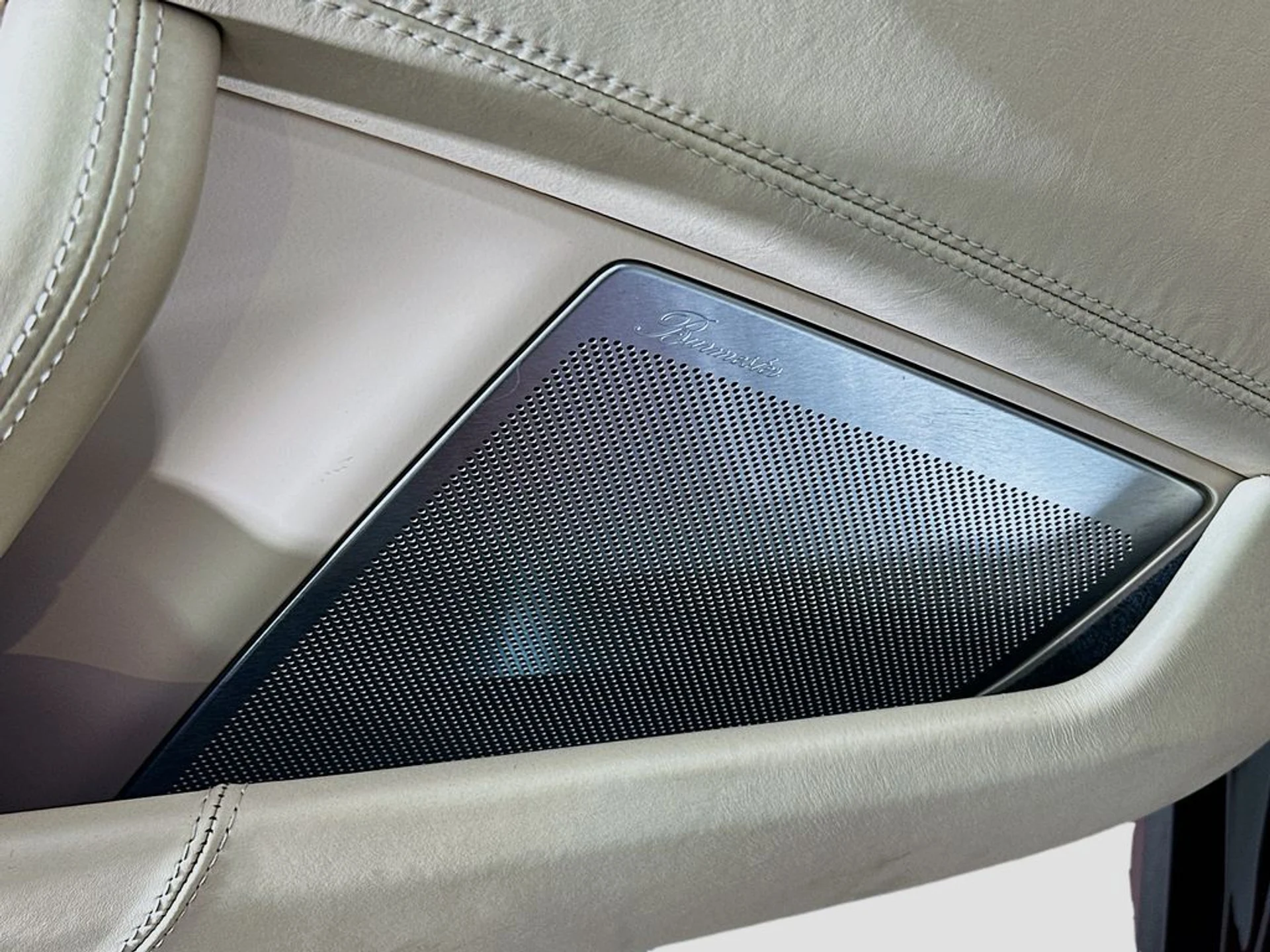 mph017_3116698521_078d0c37c94d595f73766ed66aa104a8x_1a01f06b0d