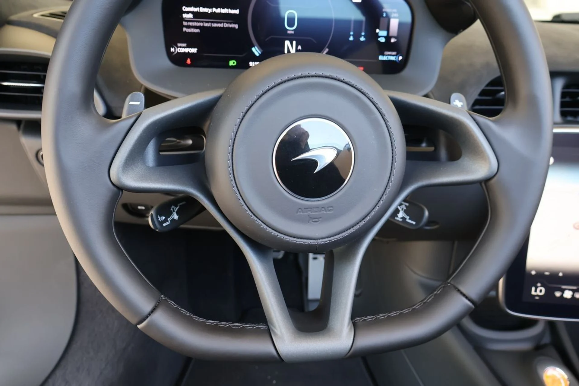 mph017_3127356134_18_8f20022219