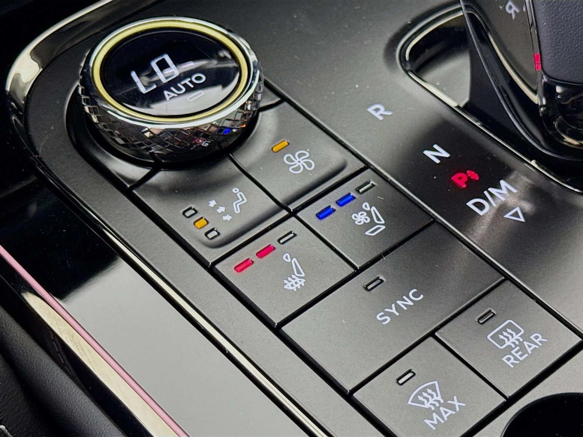 mph017_3129767444_58223949fd64db3c627951721544f7a7x_94c0f93b0c