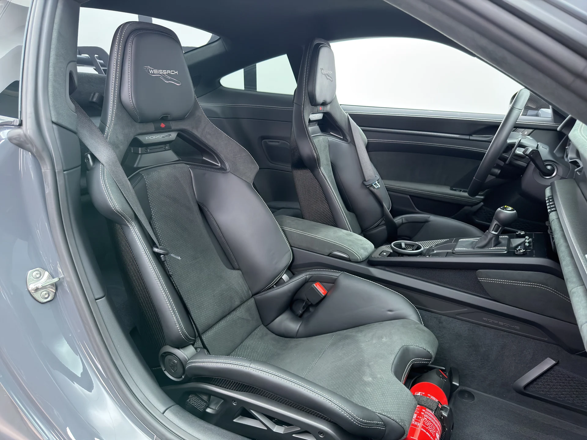 mph017_3132613464_CA_3926_interior_005_49af1ab4f5