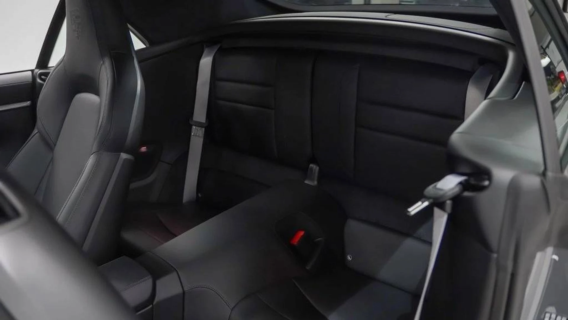 mph017_3134920493_863bcc1848ba6943ba21309c5ef2eefcx_2bba8b4ab2