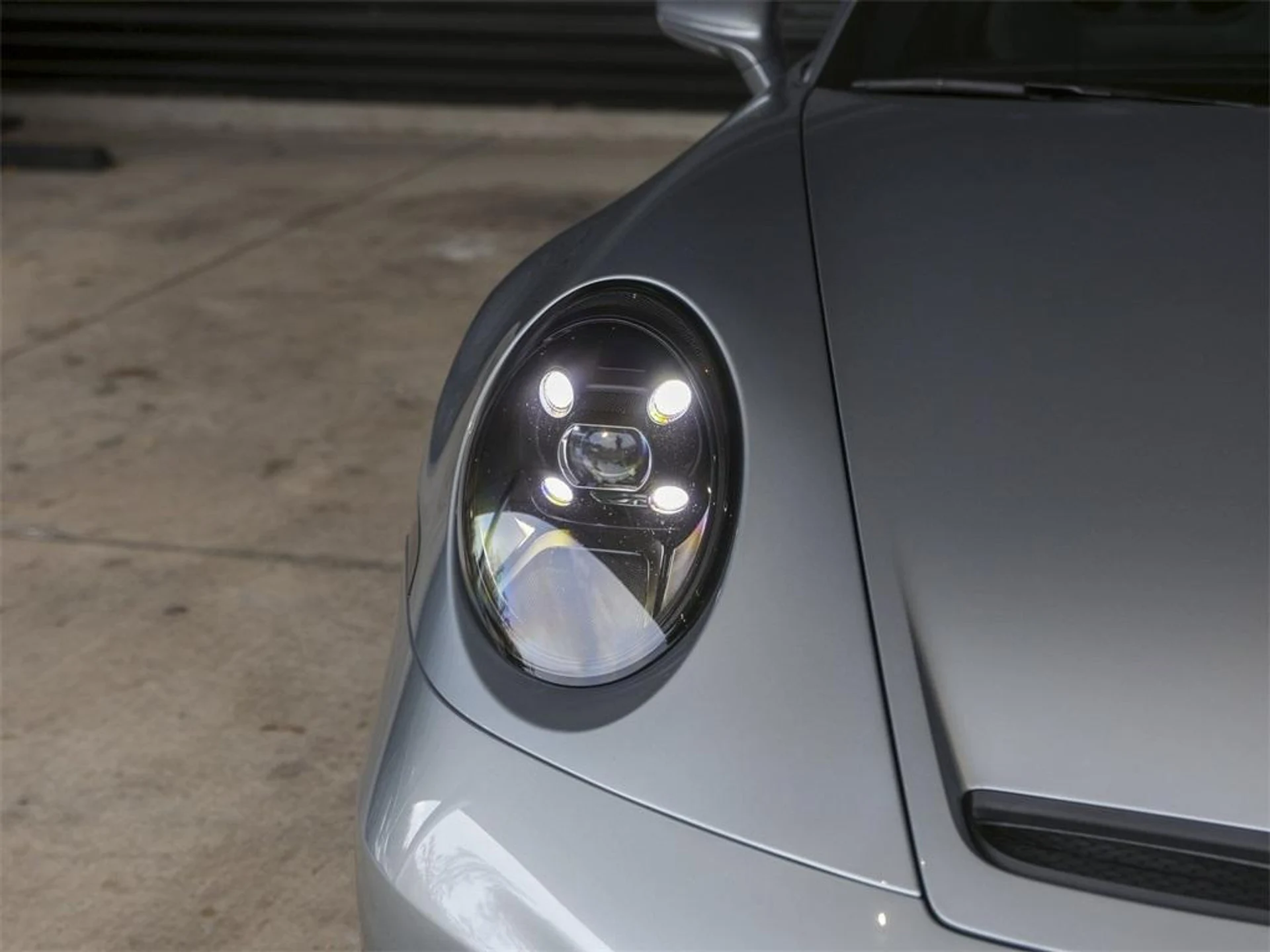 mph017_313807677_x_D9jr8_Hi_J_Pp_No_MP_Awruqn_B1n4_b29eb62f86