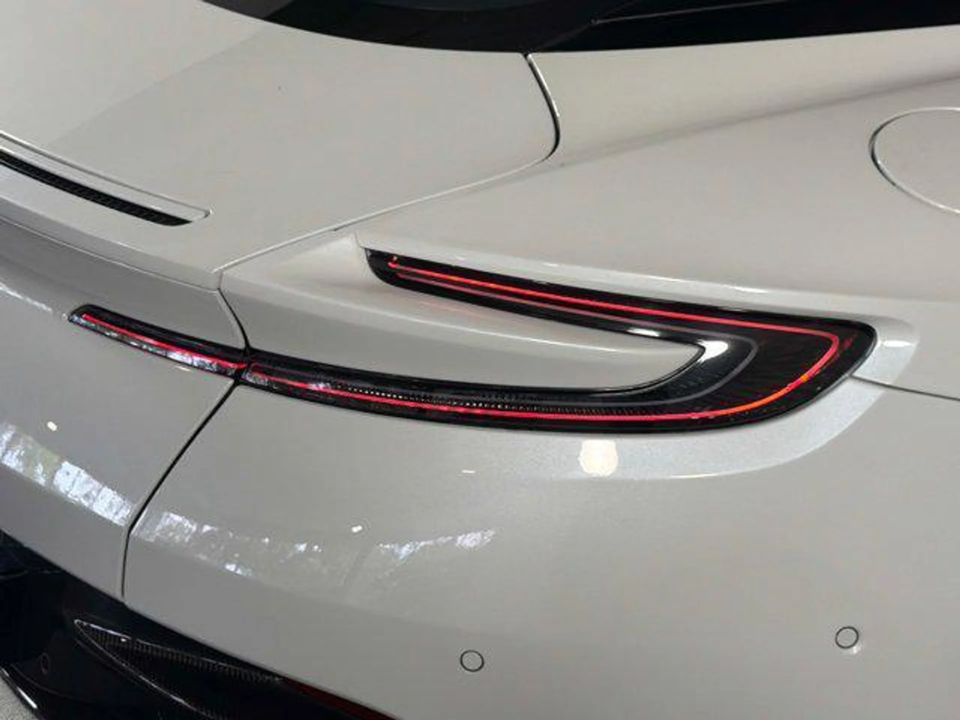 mph017_3139175516_Q2_Tmaj0tgt51_X38_ZT_Xu_Rx_S01_V4_I_7163570ddf