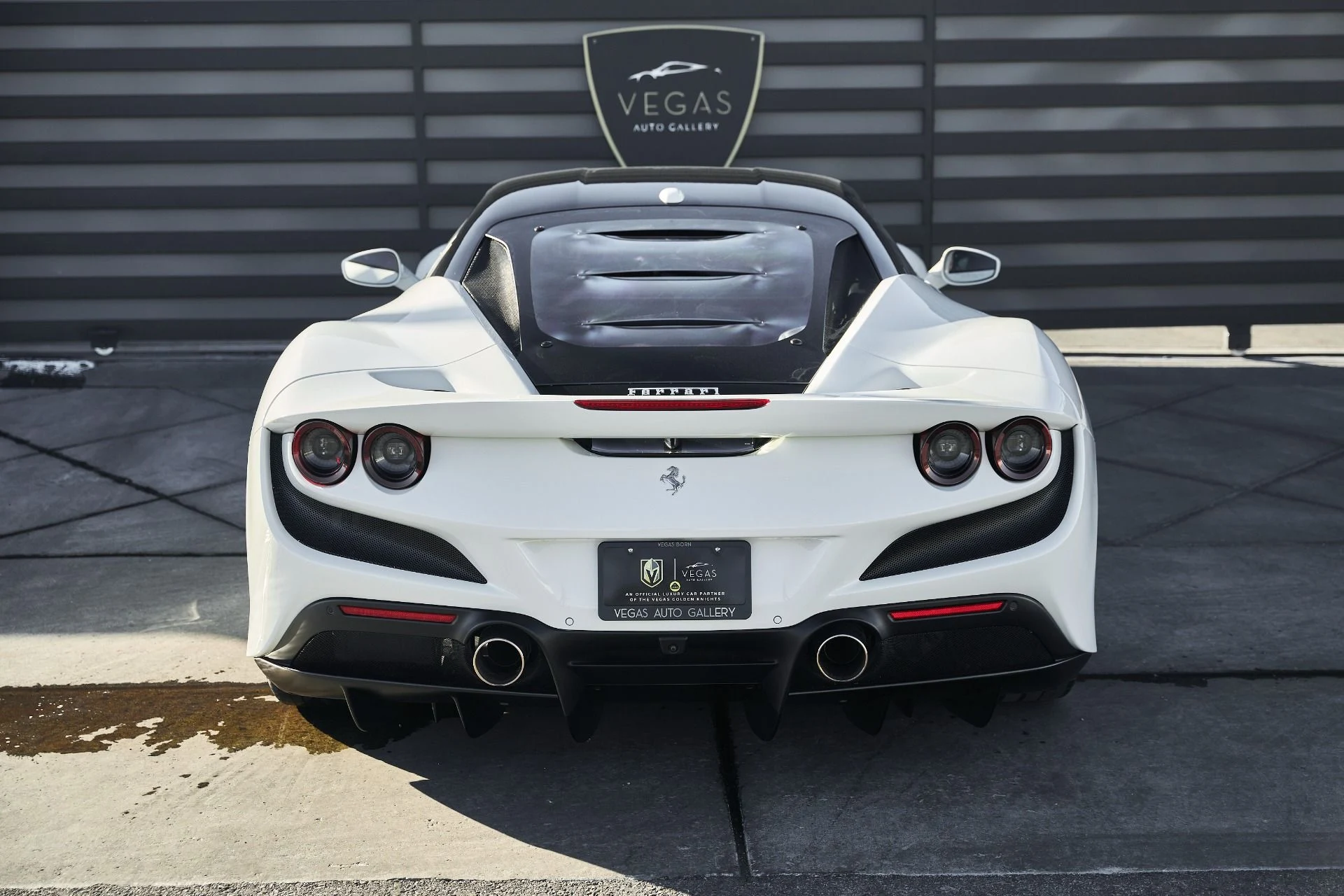 mph017_3152821743_Used_2021_Ferrari_F8_Tributo_1766025163_b788d1def5