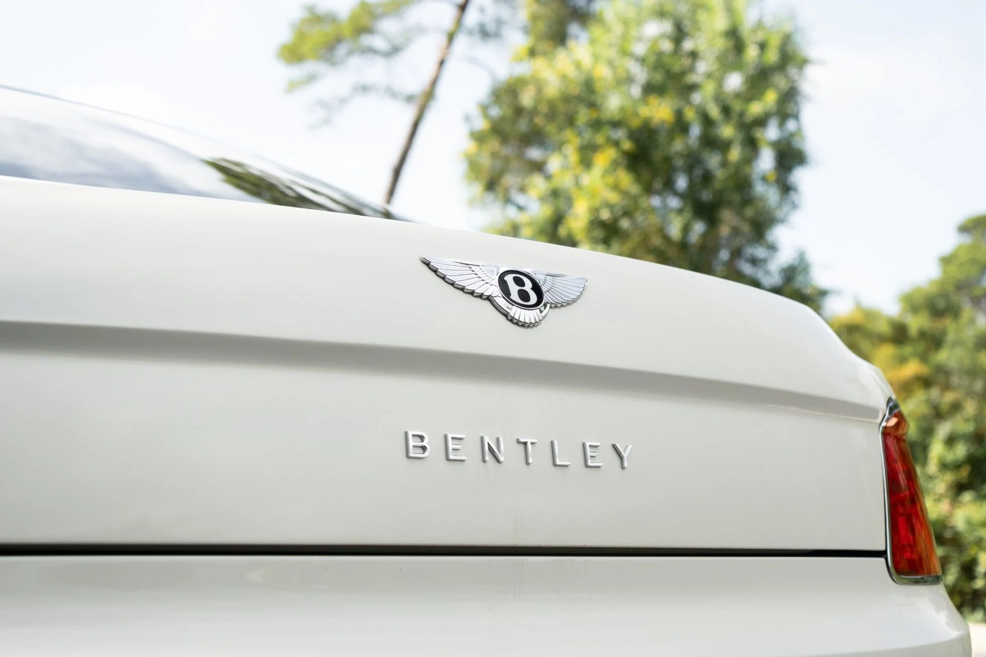 mph017_3158213763_Used_2021_Bentley_Flying_Spur_W12_1764866483_5168c53f31