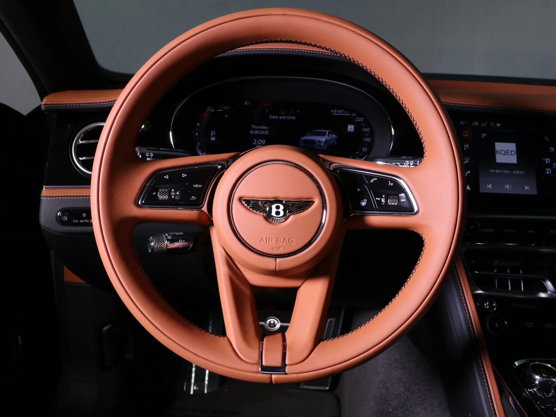 mph017_3160631455_New_2025_Bentley_Flying_Spur_Speed_1756801667_408303cdb8