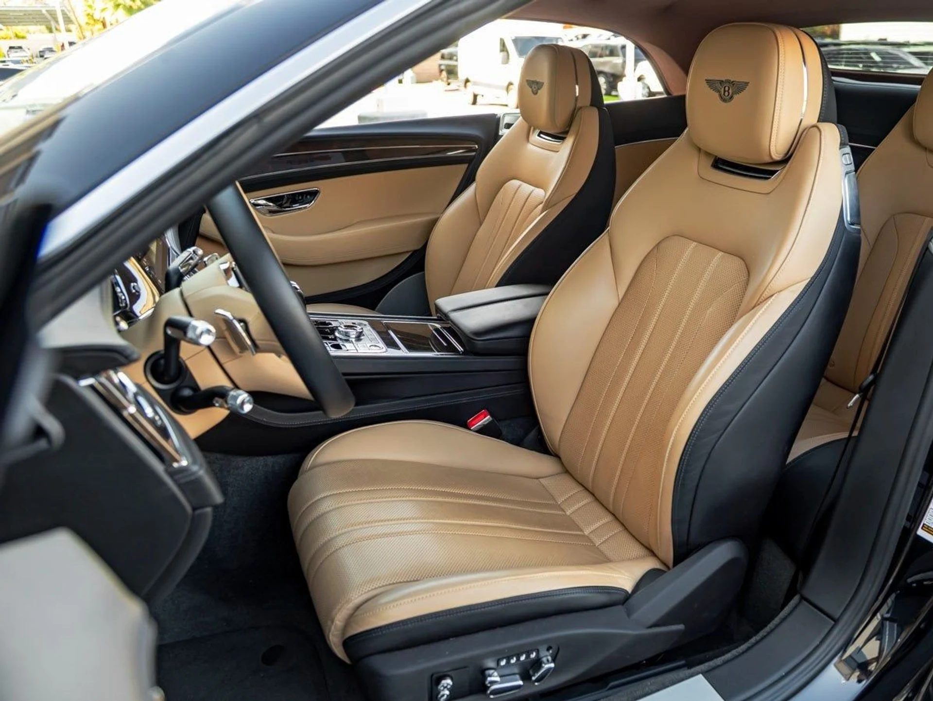 mph017_3165743782_18_64e219863b