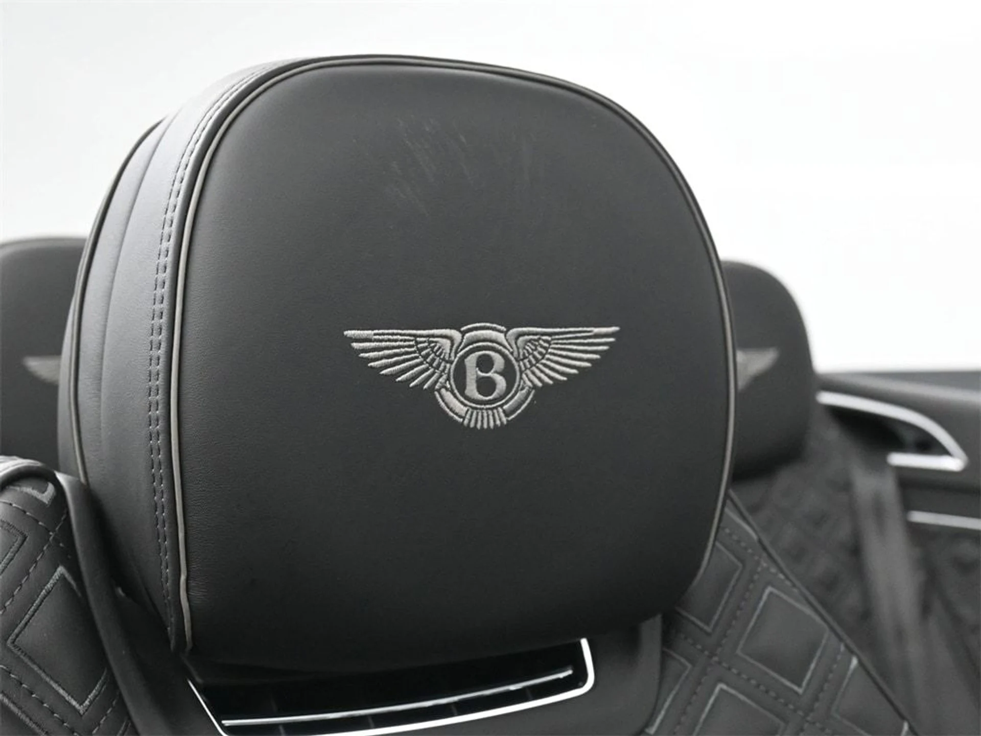 mph017_3172850822_6411111e6ecf7c66524a5fc237794001x_26f337bce0