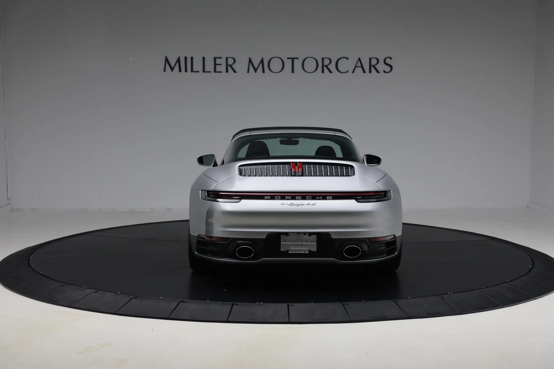 mph017_3173050173_Used_2024_Porsche_911_Targa_4_S_0efc965ef1