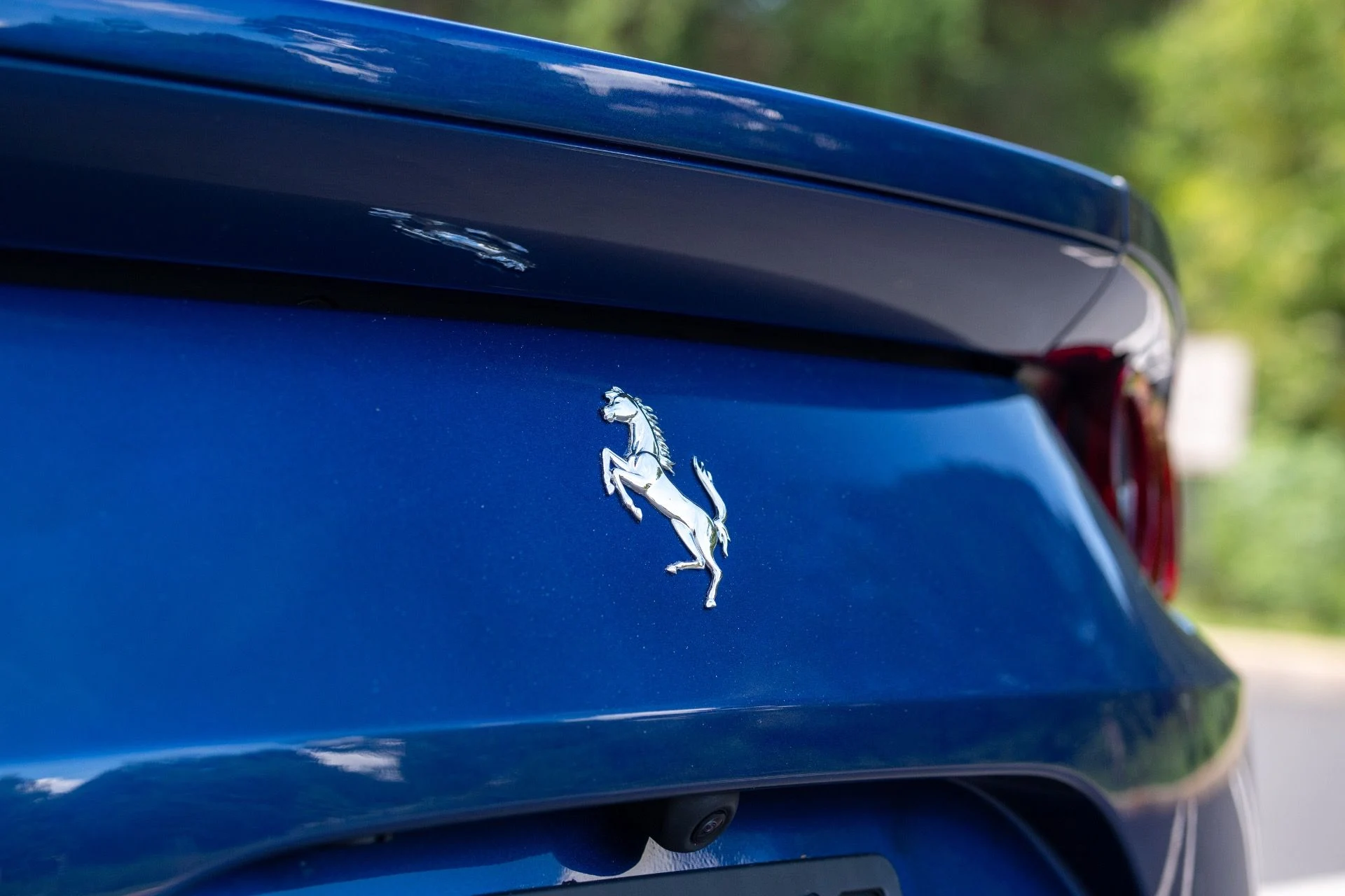 mph017_3177663338_Used_2020_Ferrari_812_Superfast_1758742343_f4566ab055