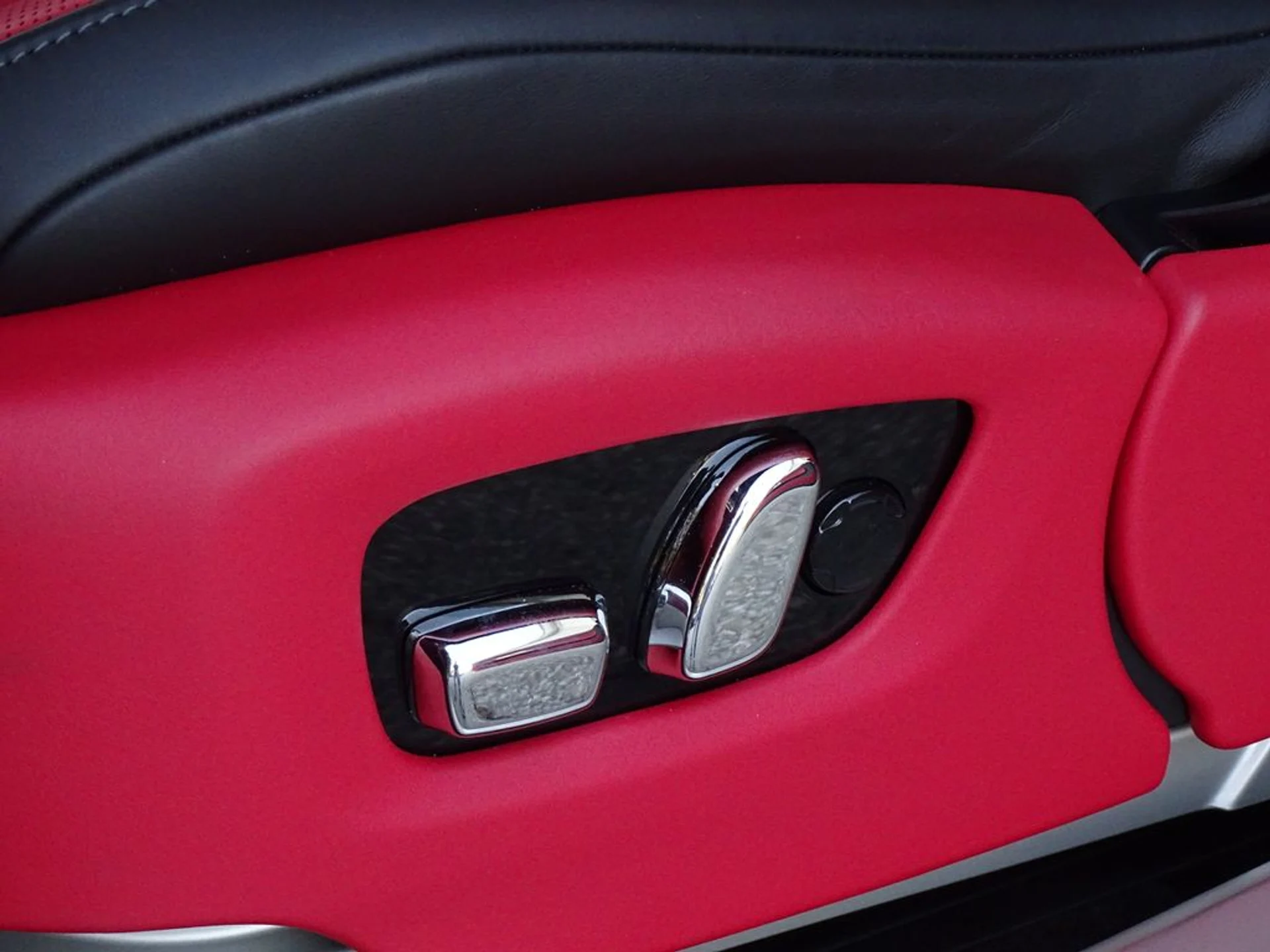 mph017_317855386_9f63ed919d1ed0d2d5f73127f16e420fx_7fff9019bc