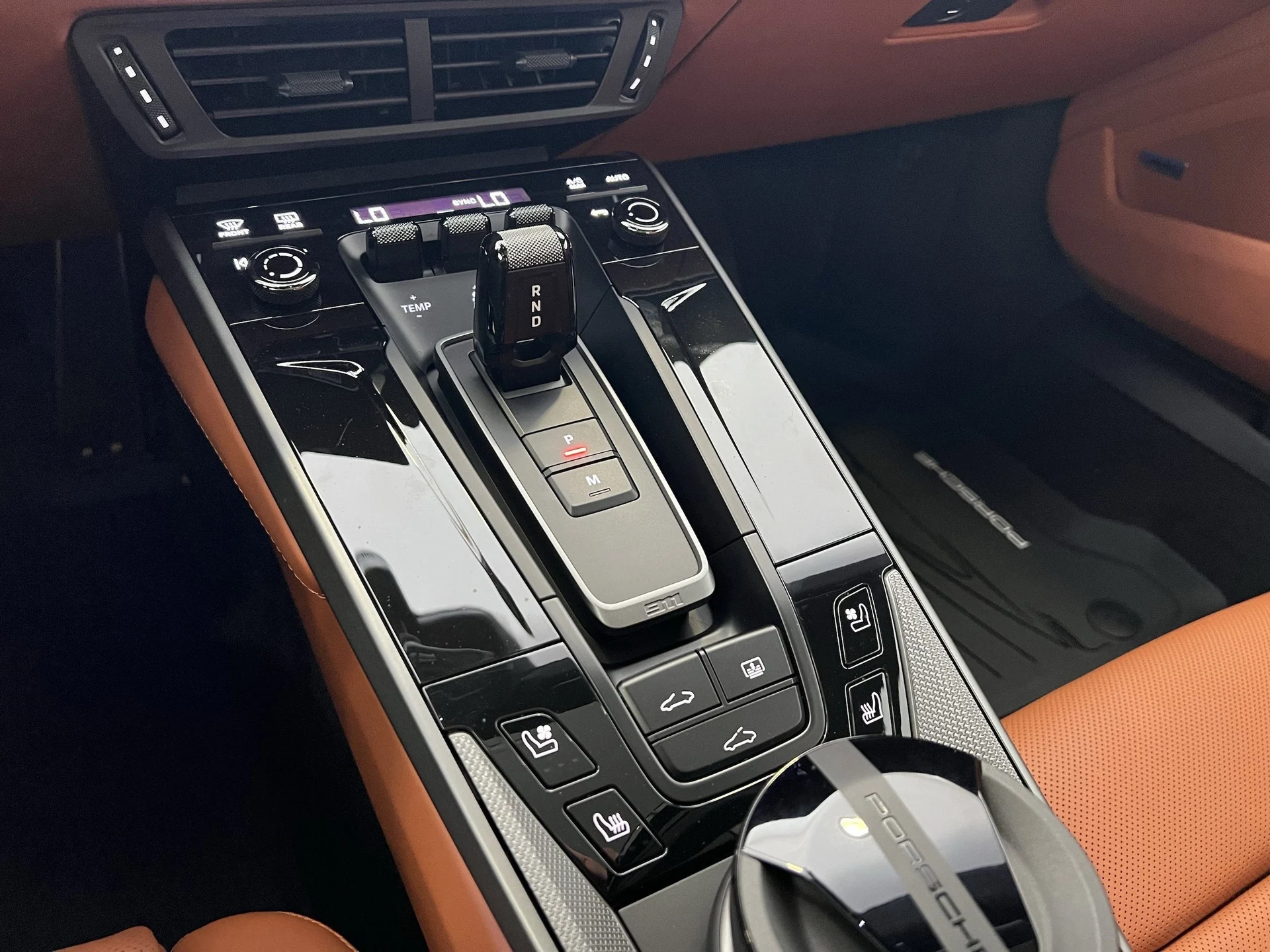 mph017_3186895293_ecd34abde6c2b9514091cd4c4053658ax_b6967d1632