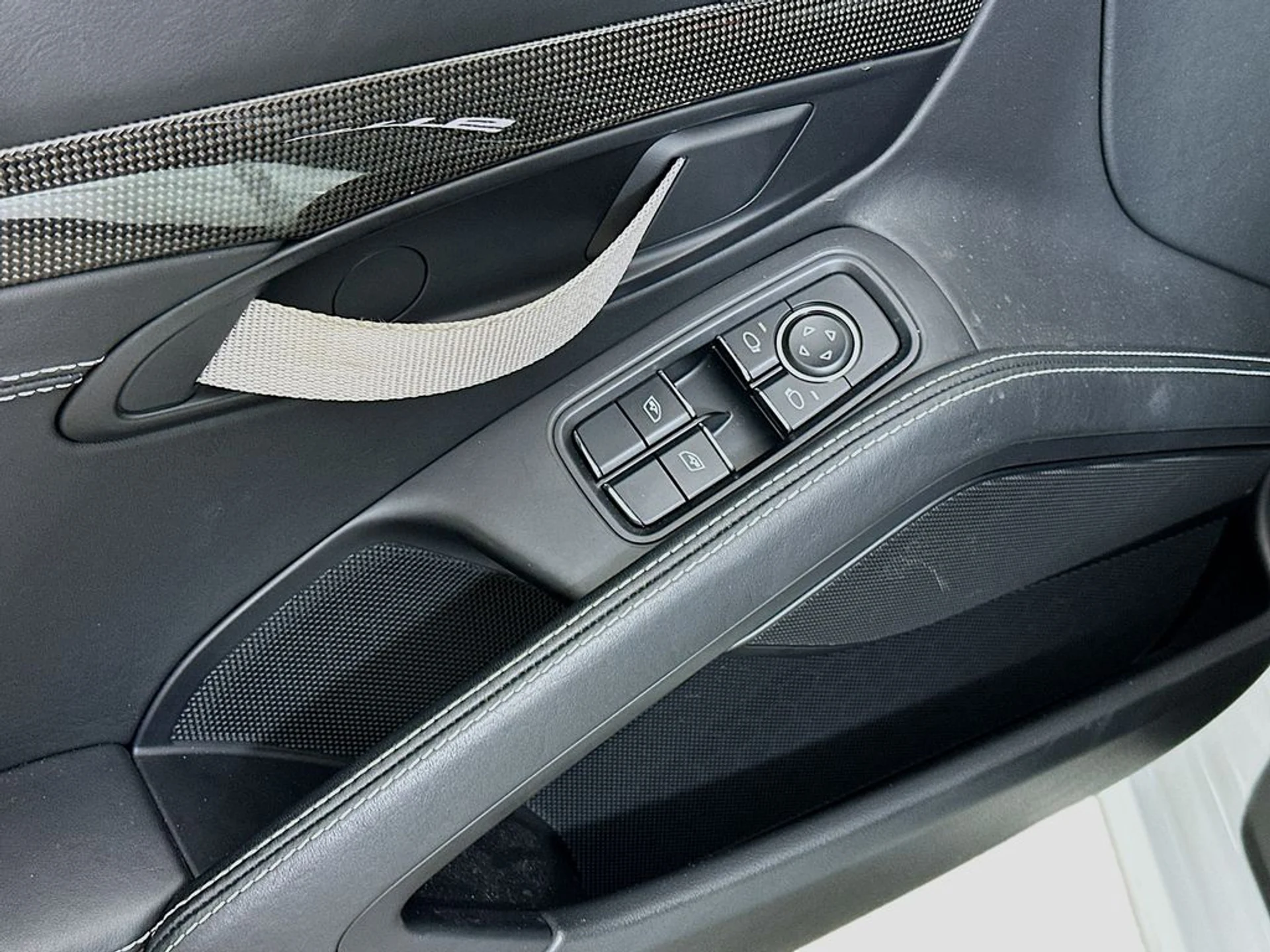 mph017_3188833529_cb7c227b2ab30ed1c2c7400263490adcx_ff7351d937