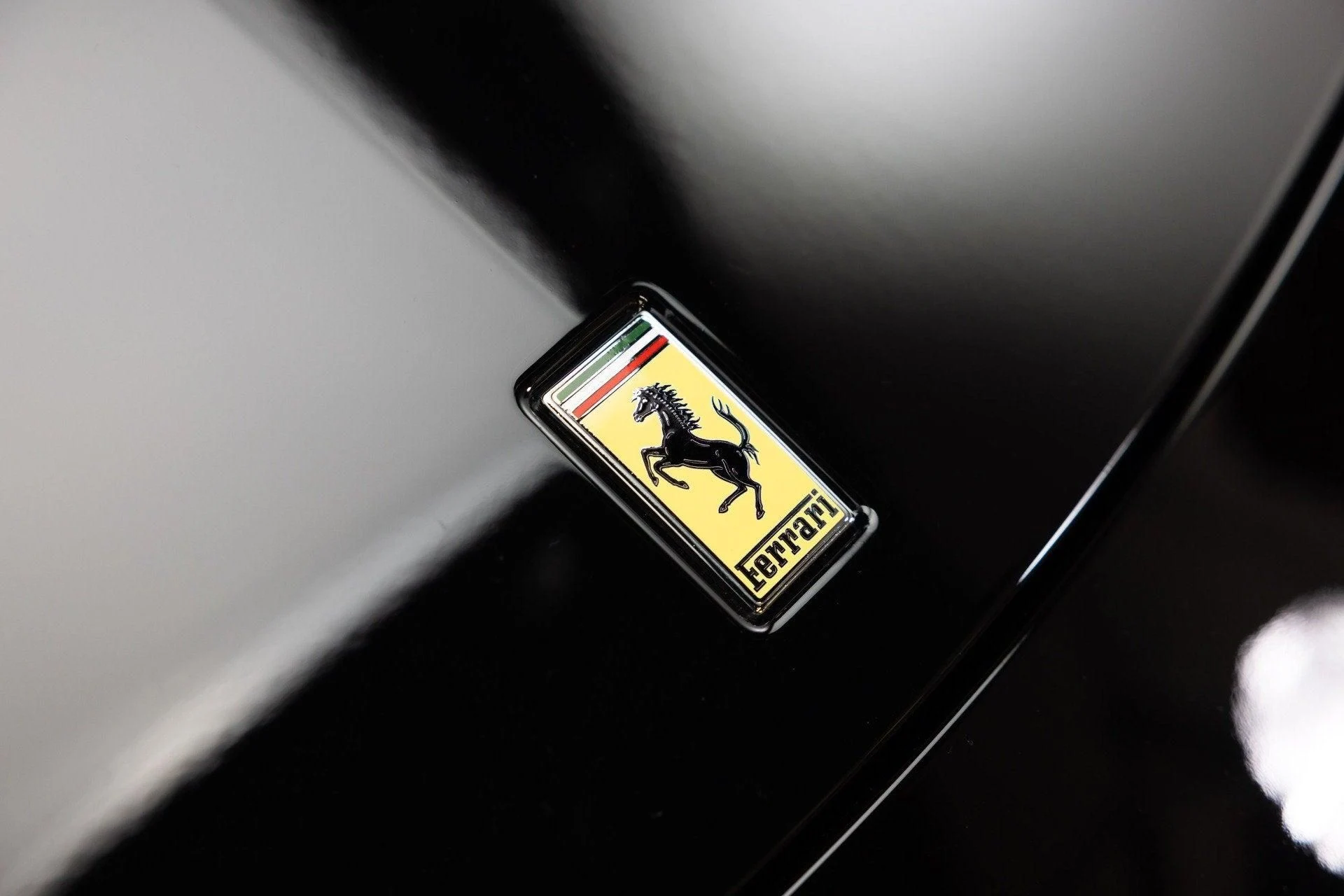 mph017_3189957229_Used_2015_Ferrari_458_Italia_1784296483_0626972b5c