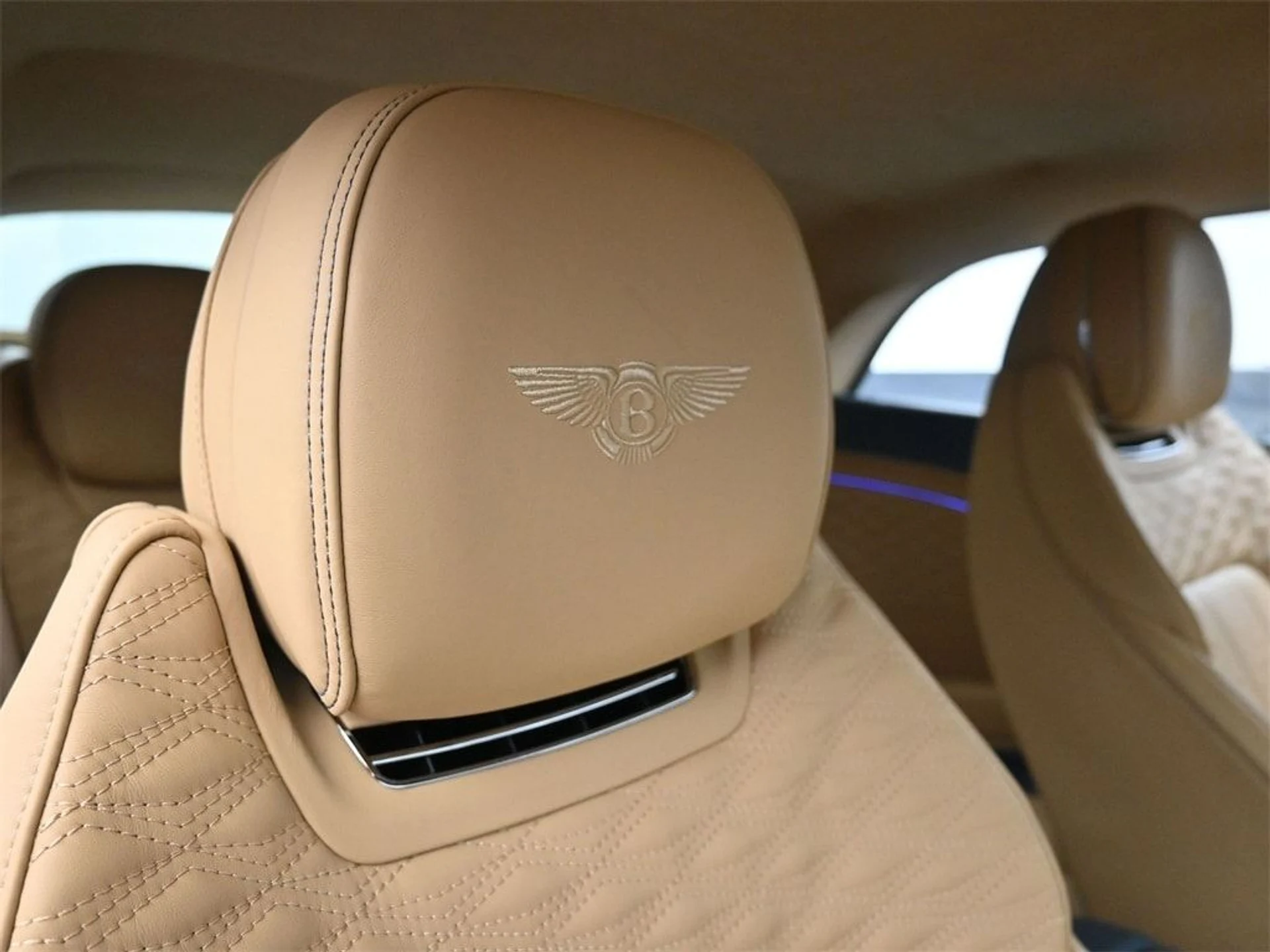 mph017_3193593053_c149b8ecb7c5c11b7fbaea650940edb4x_cbf2d654fe