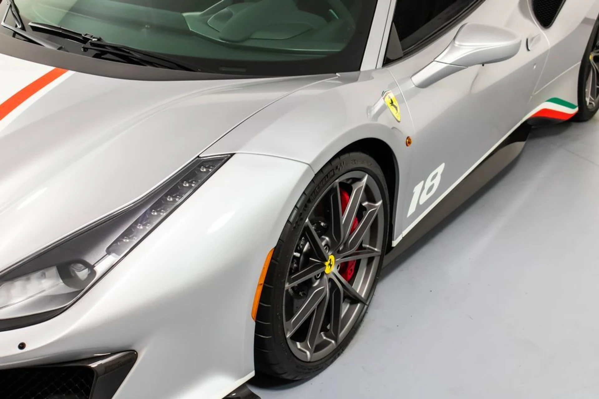 mph017_319570444_90b7fac56c6257f8b8582431184fb8adx_579b24d697