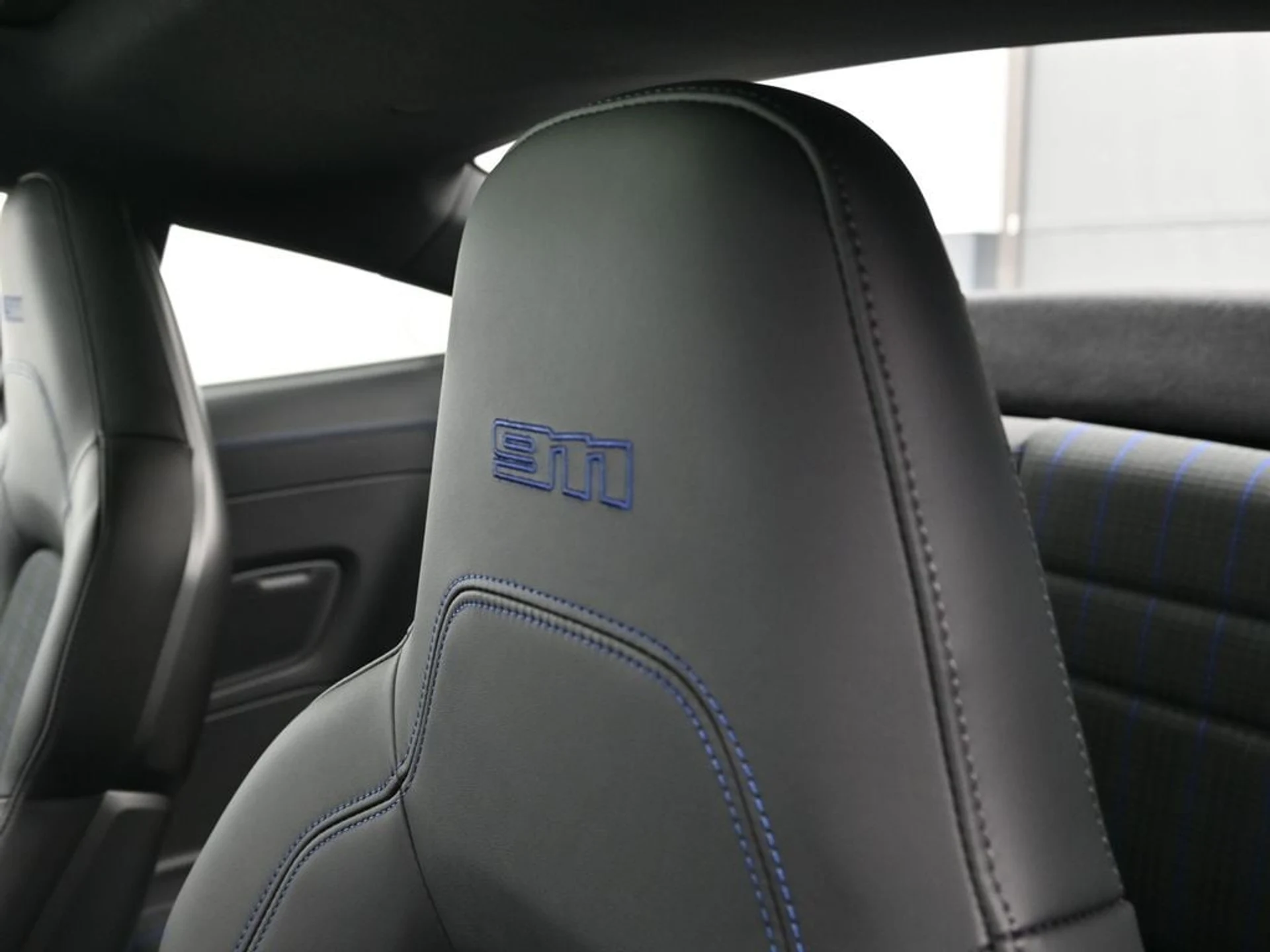 mph017_3203116980_6d4f697e40876930796a8a5672e1baacx_16fc79969c