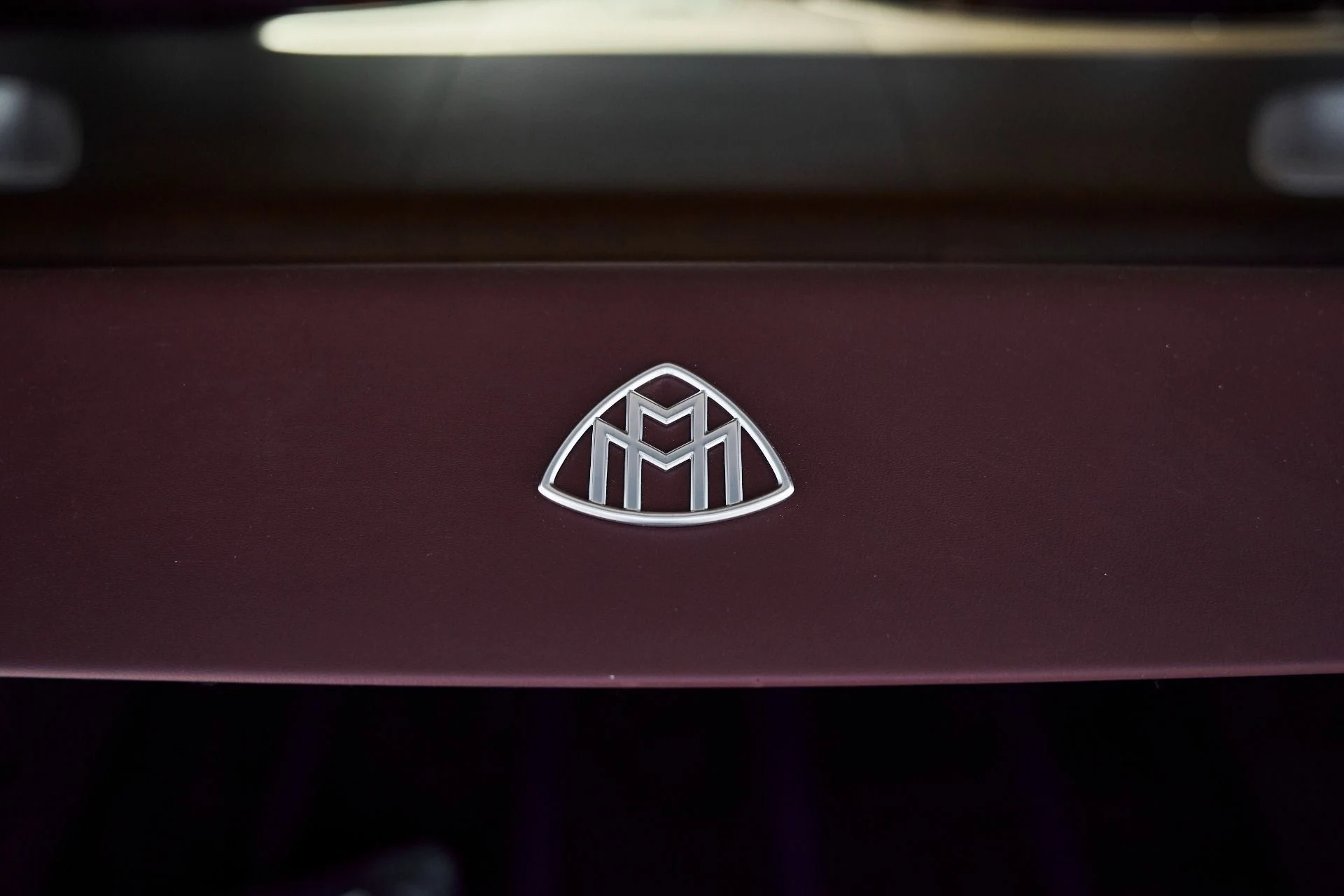 mph017_3204078688_Used_2024_Mercedes_Benz_GLS_Maybach_GLS_600_1776125618_da4caacf13