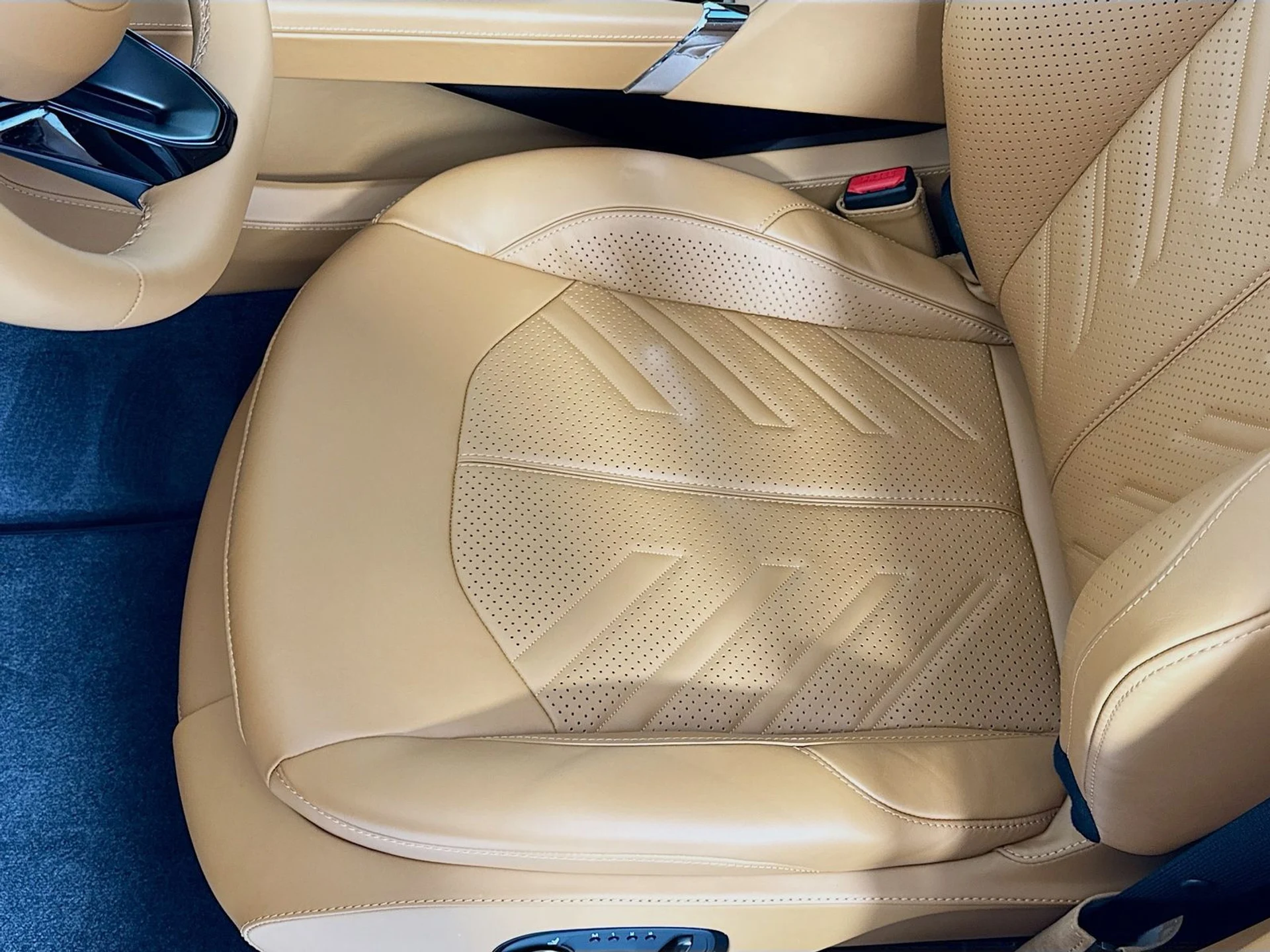 mph017_3206285080_2afcef02079470d2aca9bdc9450a78cax_550dc87acb