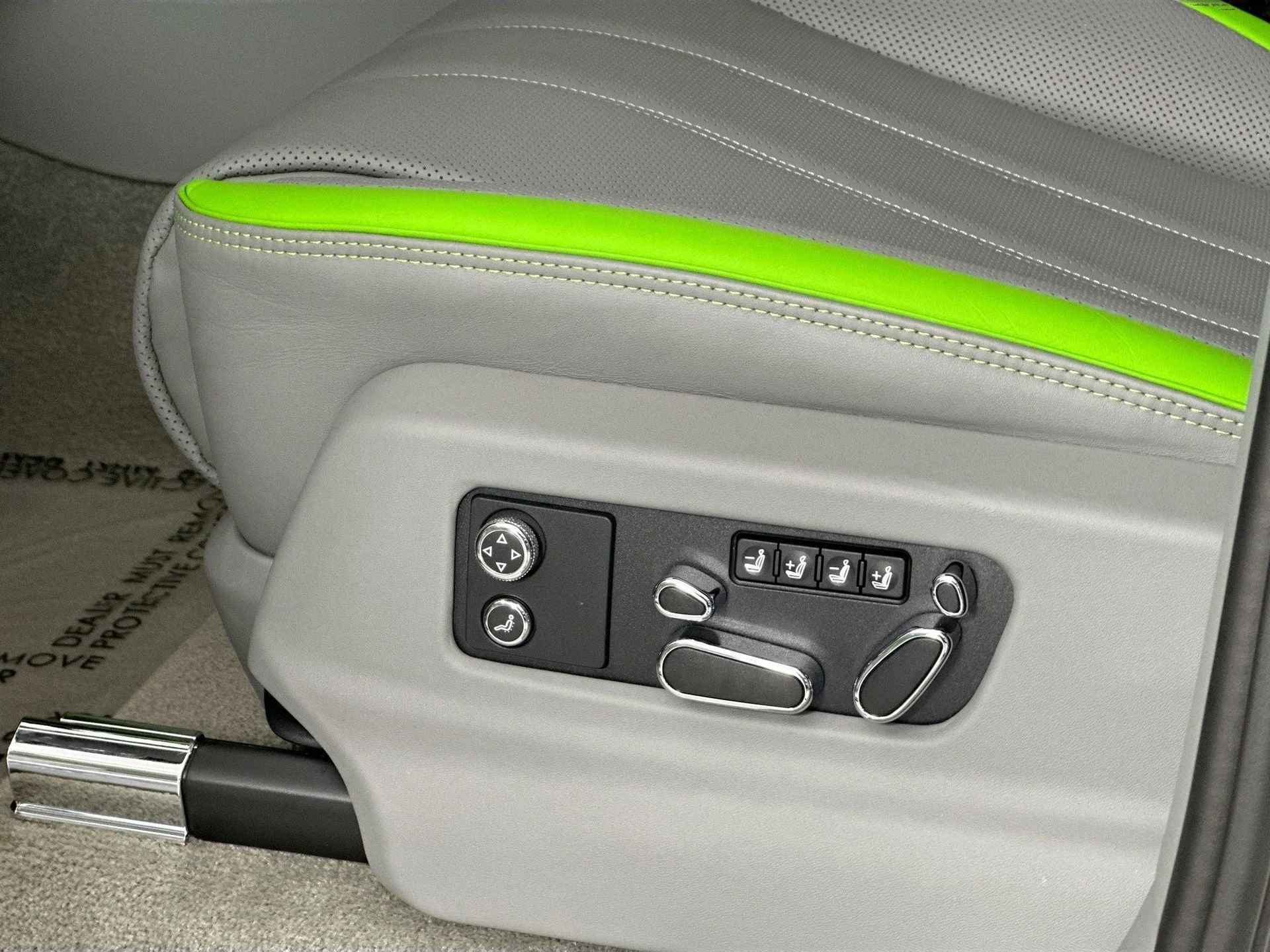 mph017_3212082691_18_8ddbf102fd