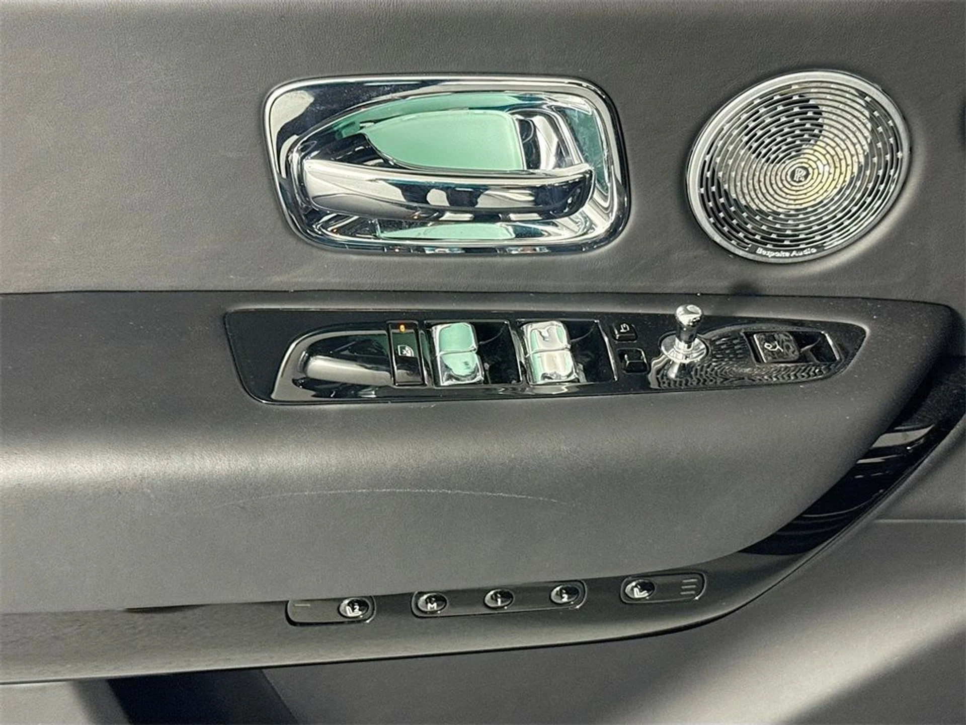 mph017_3215671963_f32e83b3cd0044ae758ad0f14a3a979f_dbdf12f9bc