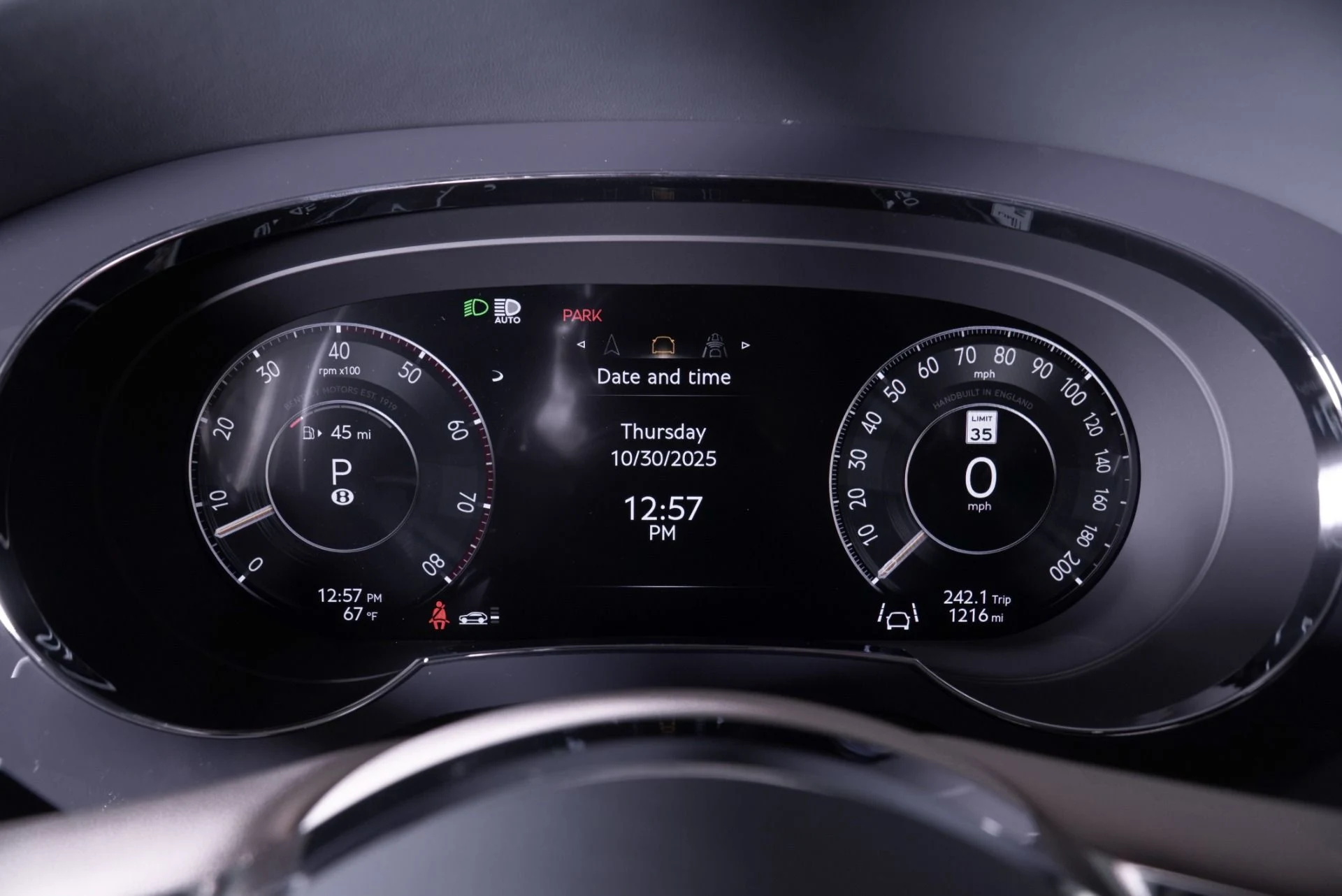 mph017_321579138_Used_2025_Bentley_Bentayga_EWB_Azure_1762288450_2750462ca2