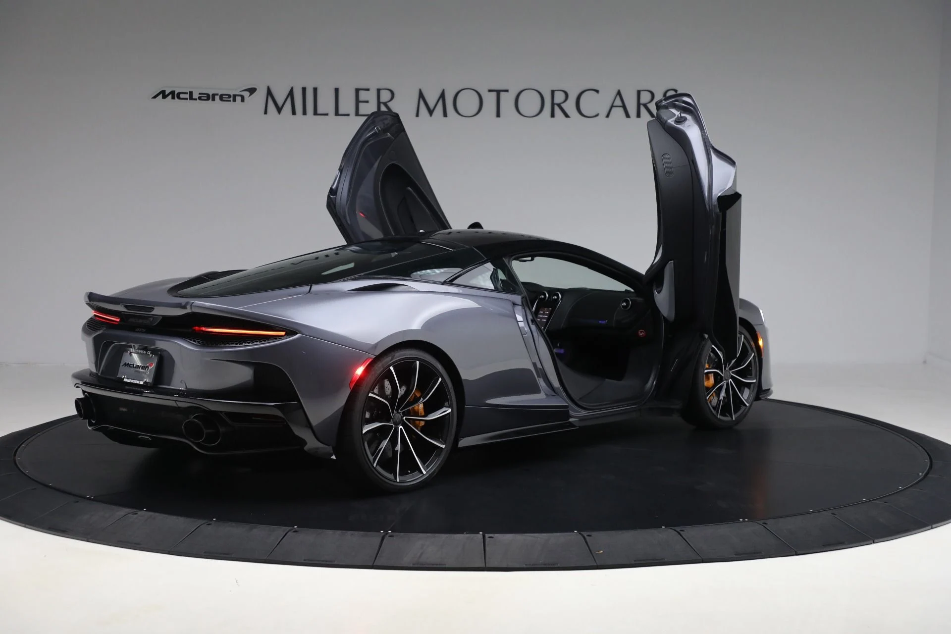 mph017_3216453815_New_2025_Mc_Laren_GTS_Tech_Lux_22087d26b1