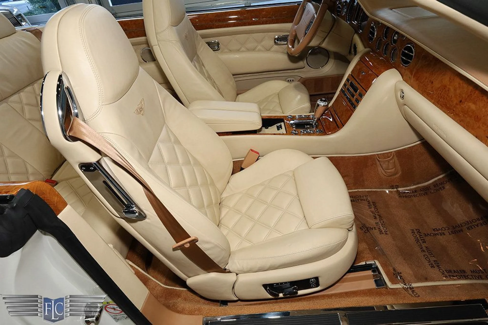 mph017_3217681056_used_2010_bentley_azure_tconvertible_9689_22574902_18_1024_6c4267b6d7