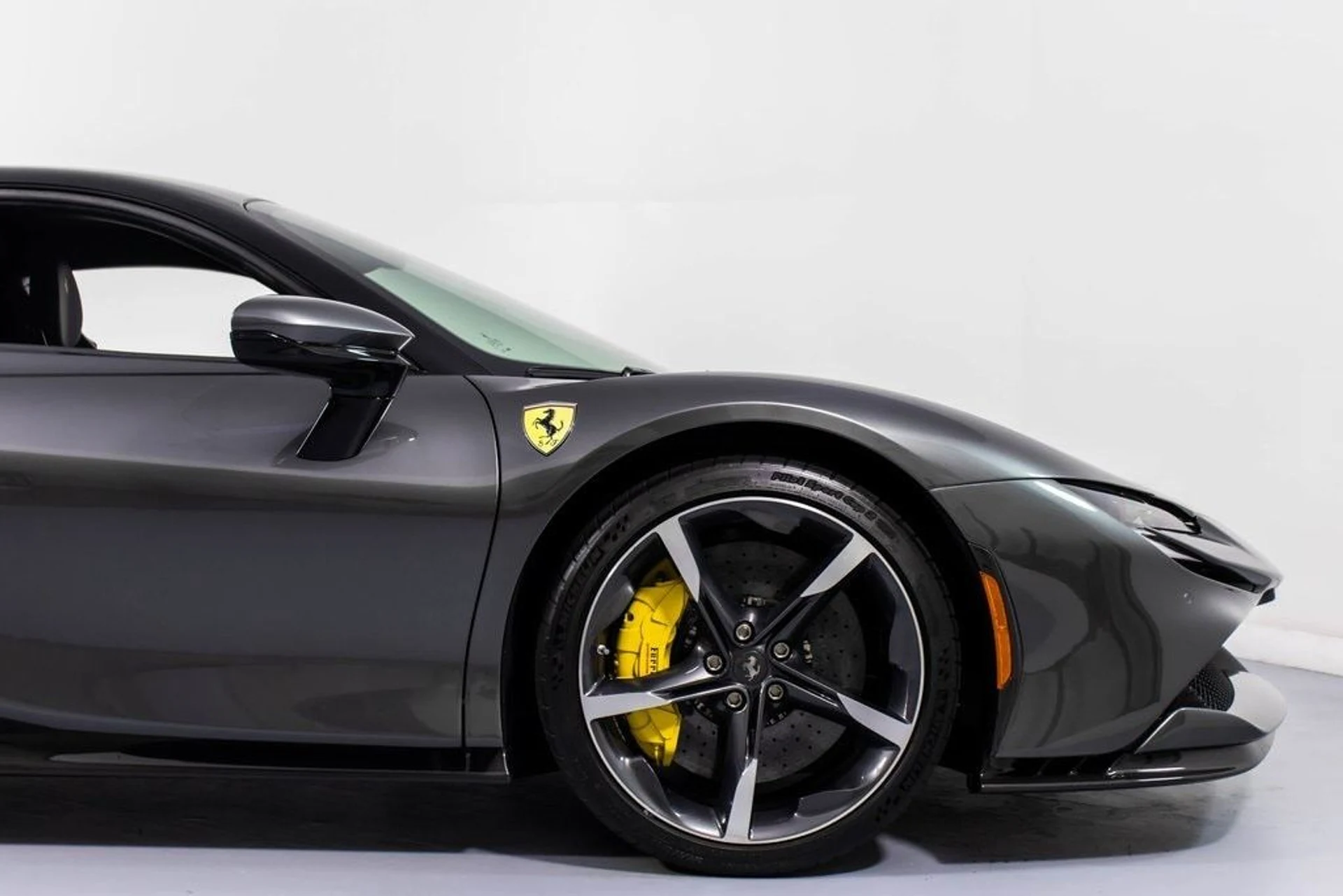 mph017_3218764042_c6b5e721493f408c0ba235d2d89a0a38x_55a8646935