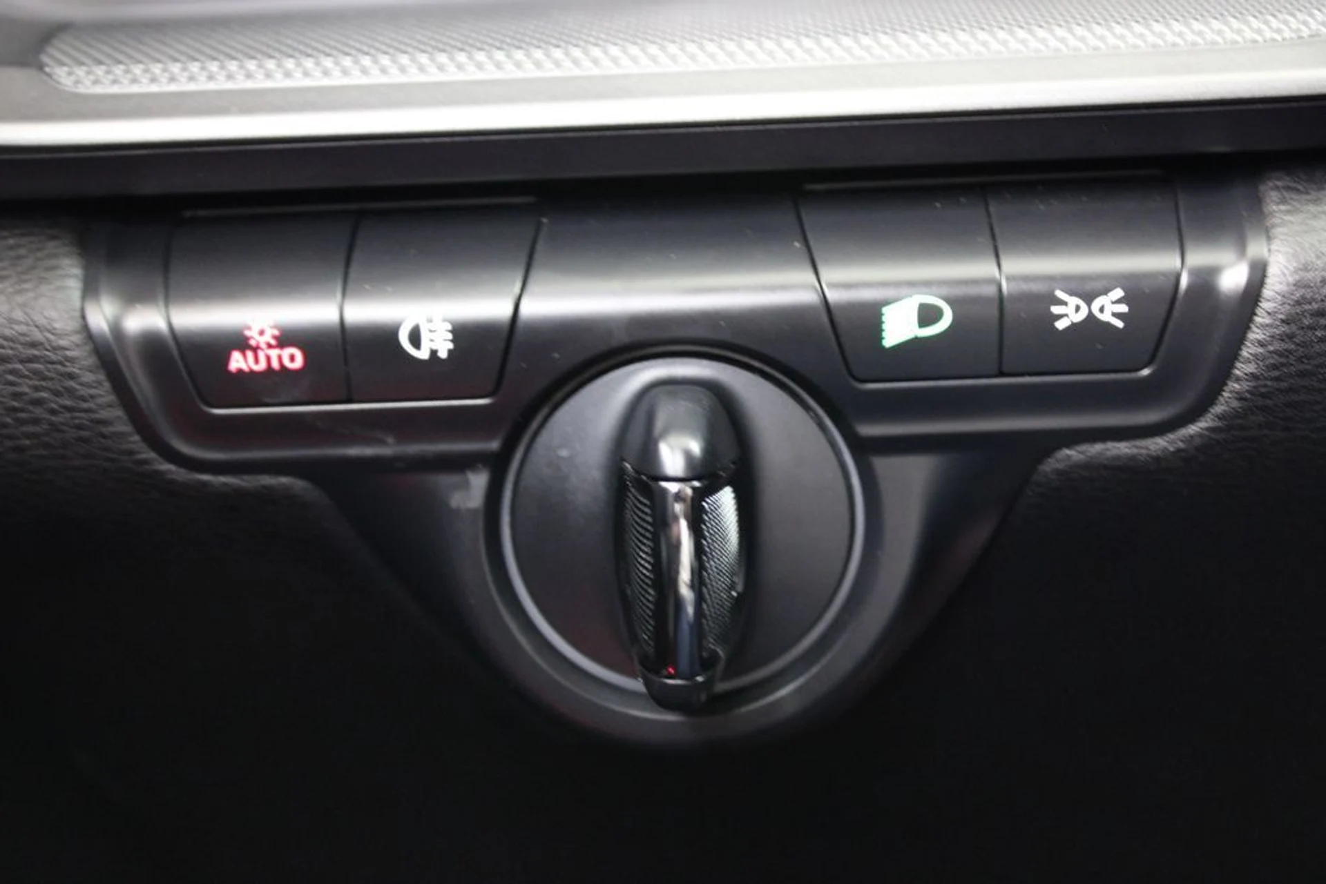 mph017_3218886176_9e4ddb47699d553b4ebef27525d6a7d6x_3eae5e801b