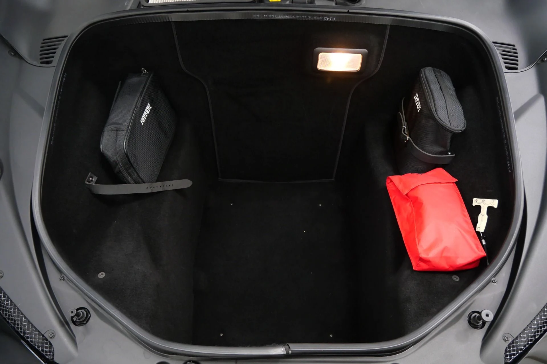 mph017_3220824158_Used_2015_Ferrari_458_Italia_1752857169_3a07ea1120