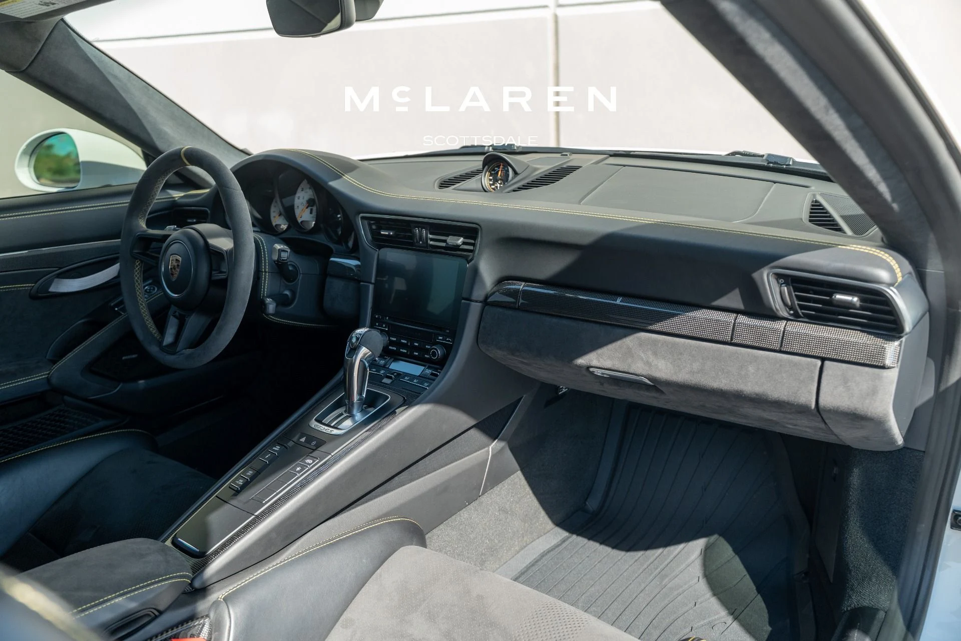 mph017_3227132934_Used_2019_PORSCHE_911_GT_3_RS_1791841177_94deaf1556