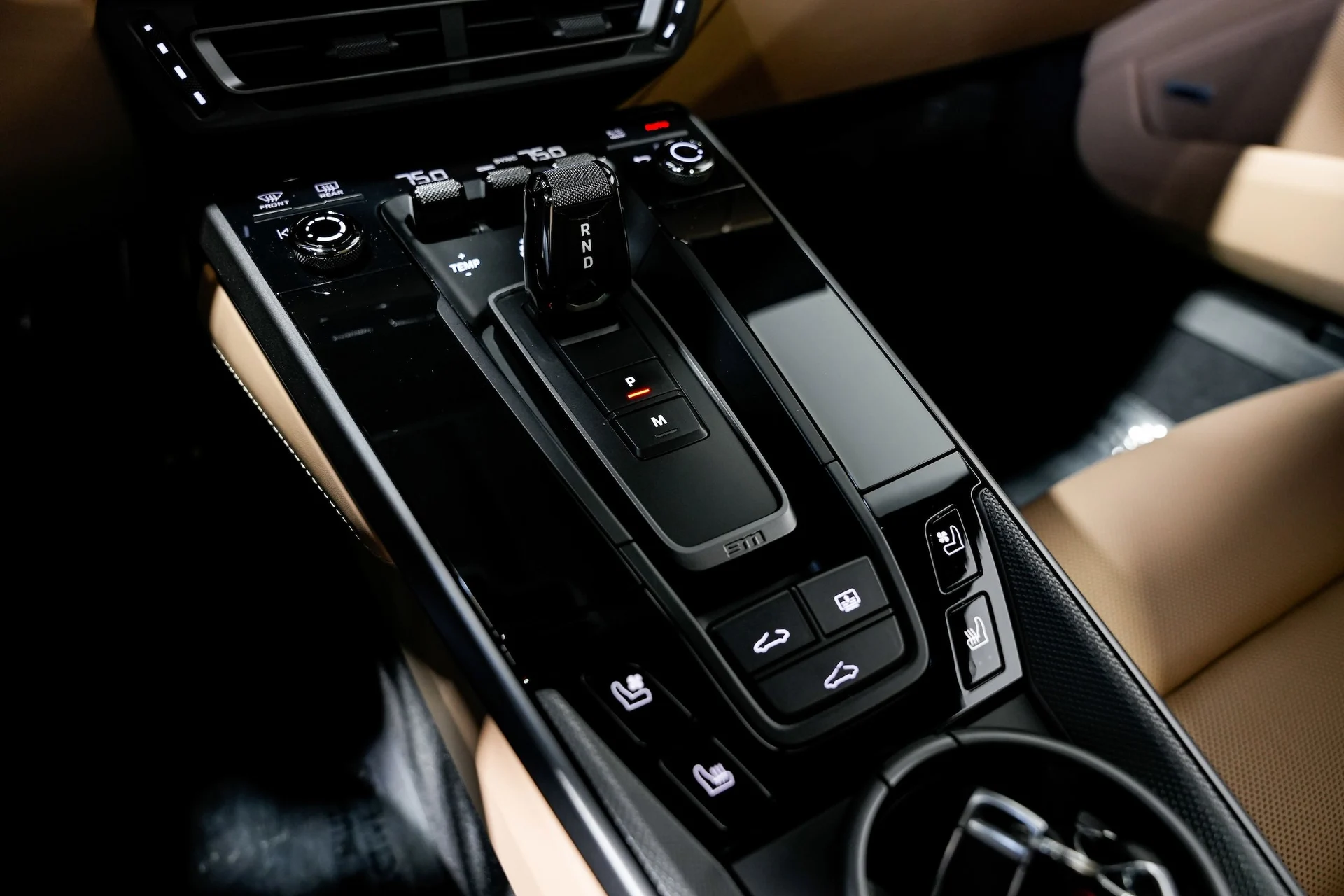 mph017_3229093785_d8ab74190563df6d4f52819d67ddd715x_c0e25e1c60