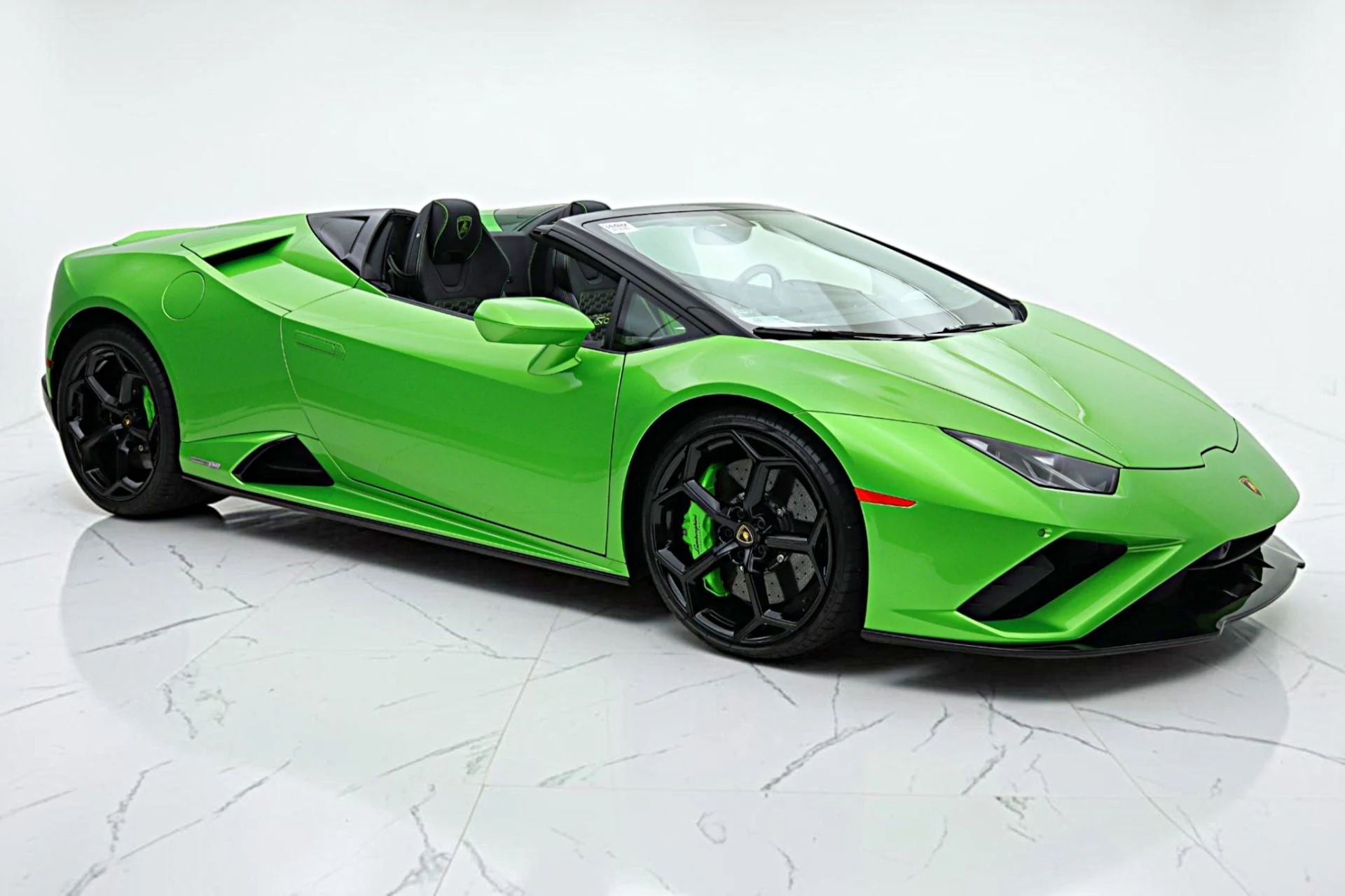 mph017_3240332450_Used_2023_Lamborghini_Huracan_EVO_Spyder_RWD_SELEZIONE_PRE_OWNED_CERTIFIED_9d89057e30