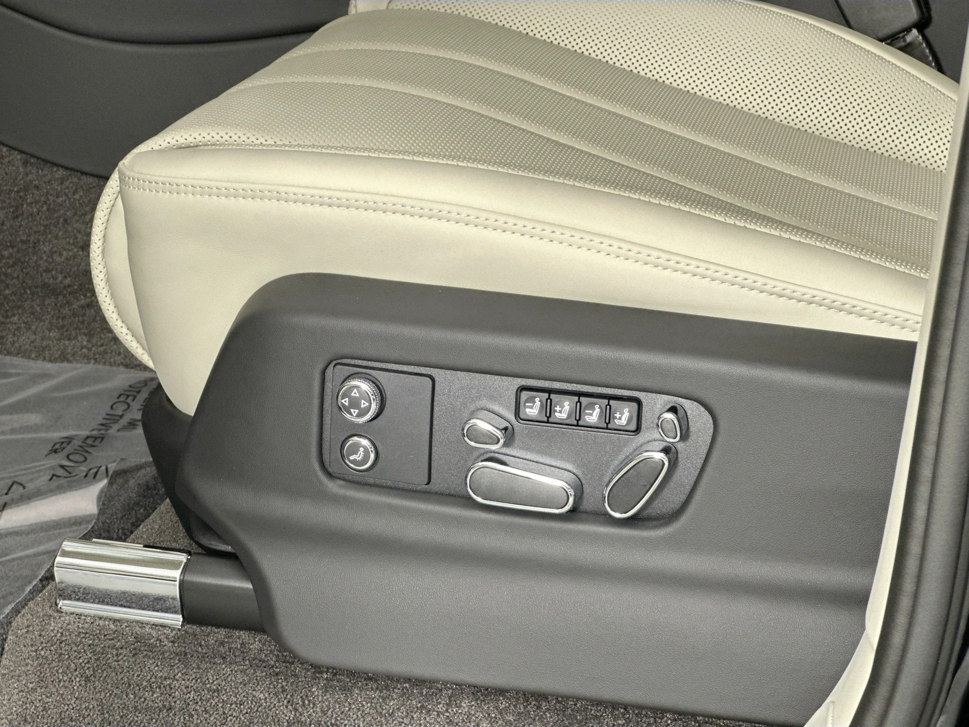 mph017_3246088861_18_71bbb3ea62