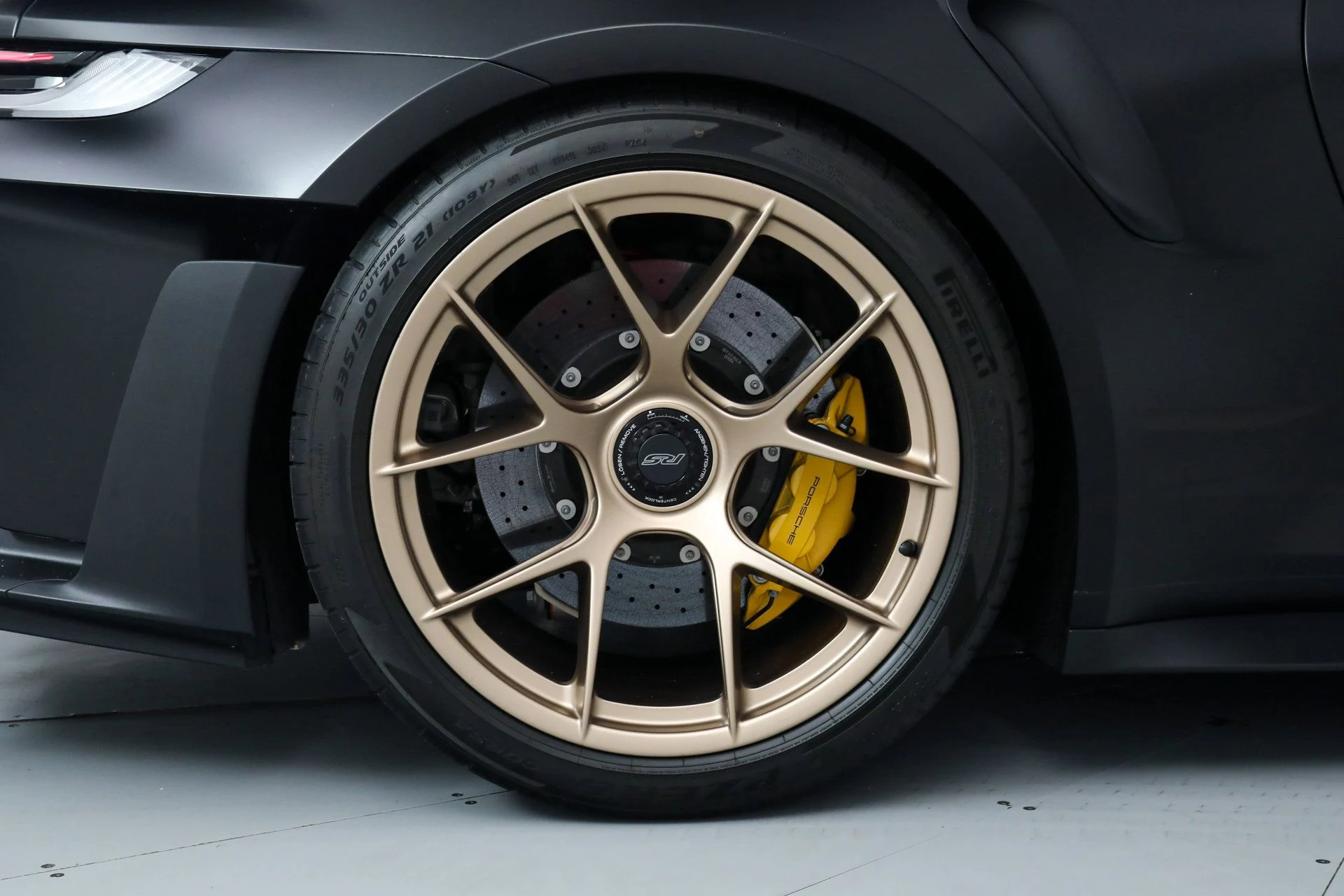 mph017_3248812437_b8574359c0373c89bd663625406c1d9c_524fc8d35b