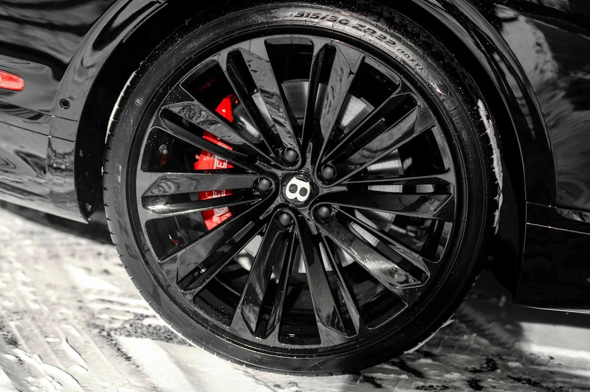 mph017_3250311955_c4a8a16220e583f22e805feeebcf842dx_2de4d02f35