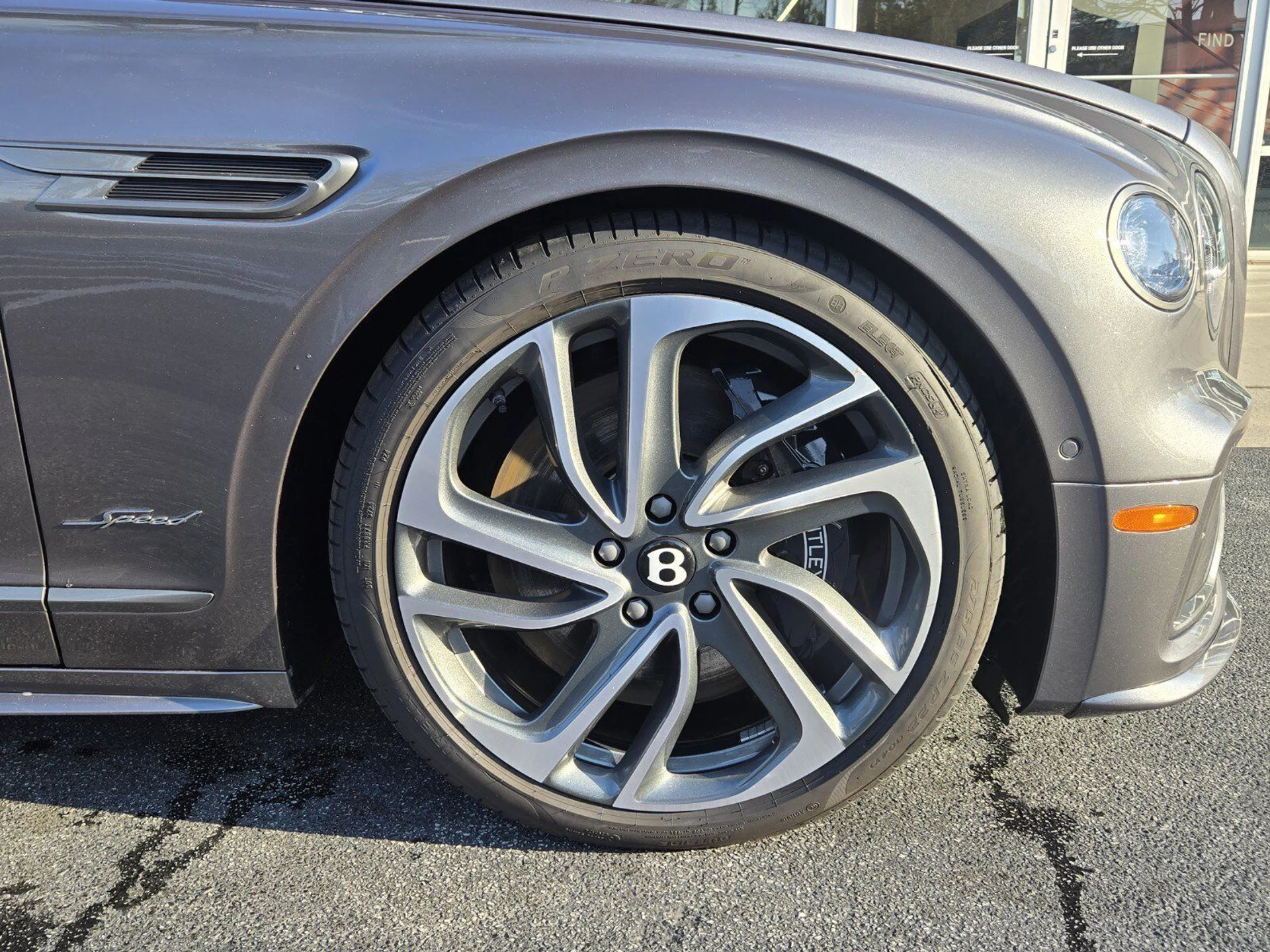 mph017_3250570823_aa0a8877c357130ffc4e93c22fec8eaex_22323d7160