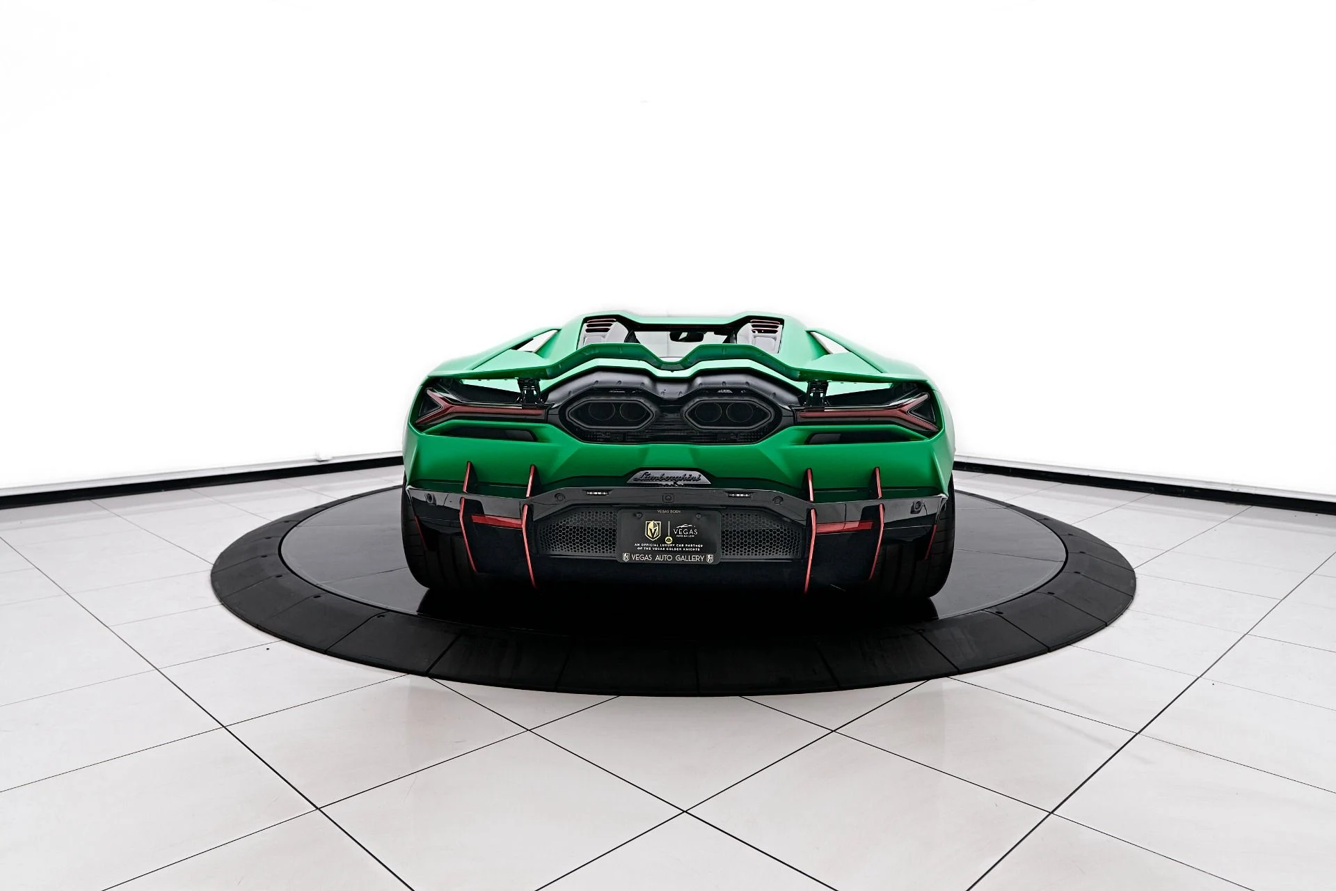 mph017_3253104004_Used_2024_Lamborghini_Revuelto_Base_1756951521_293e343e6e