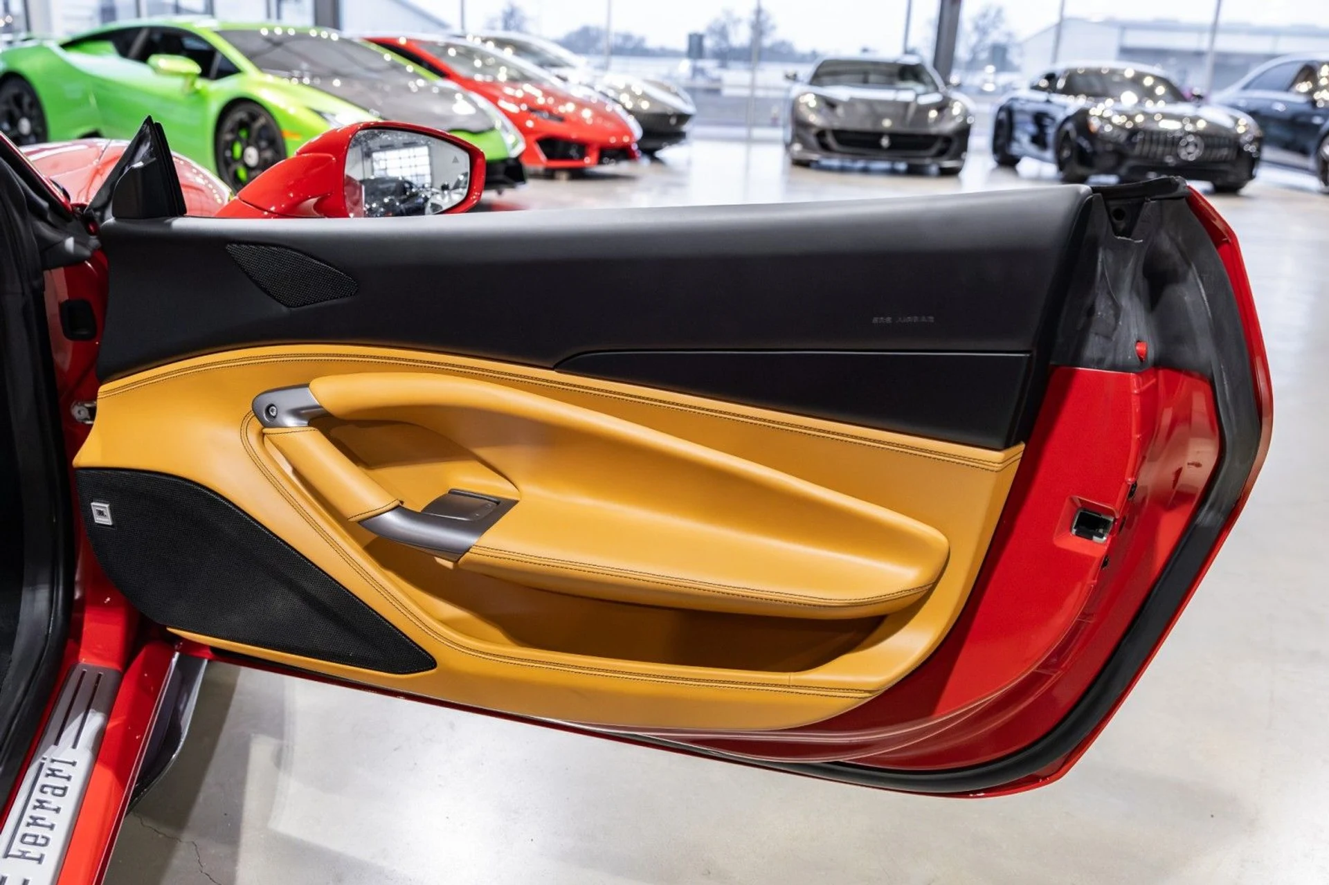 mph017_3254312890_u_A_f44e45a9b6