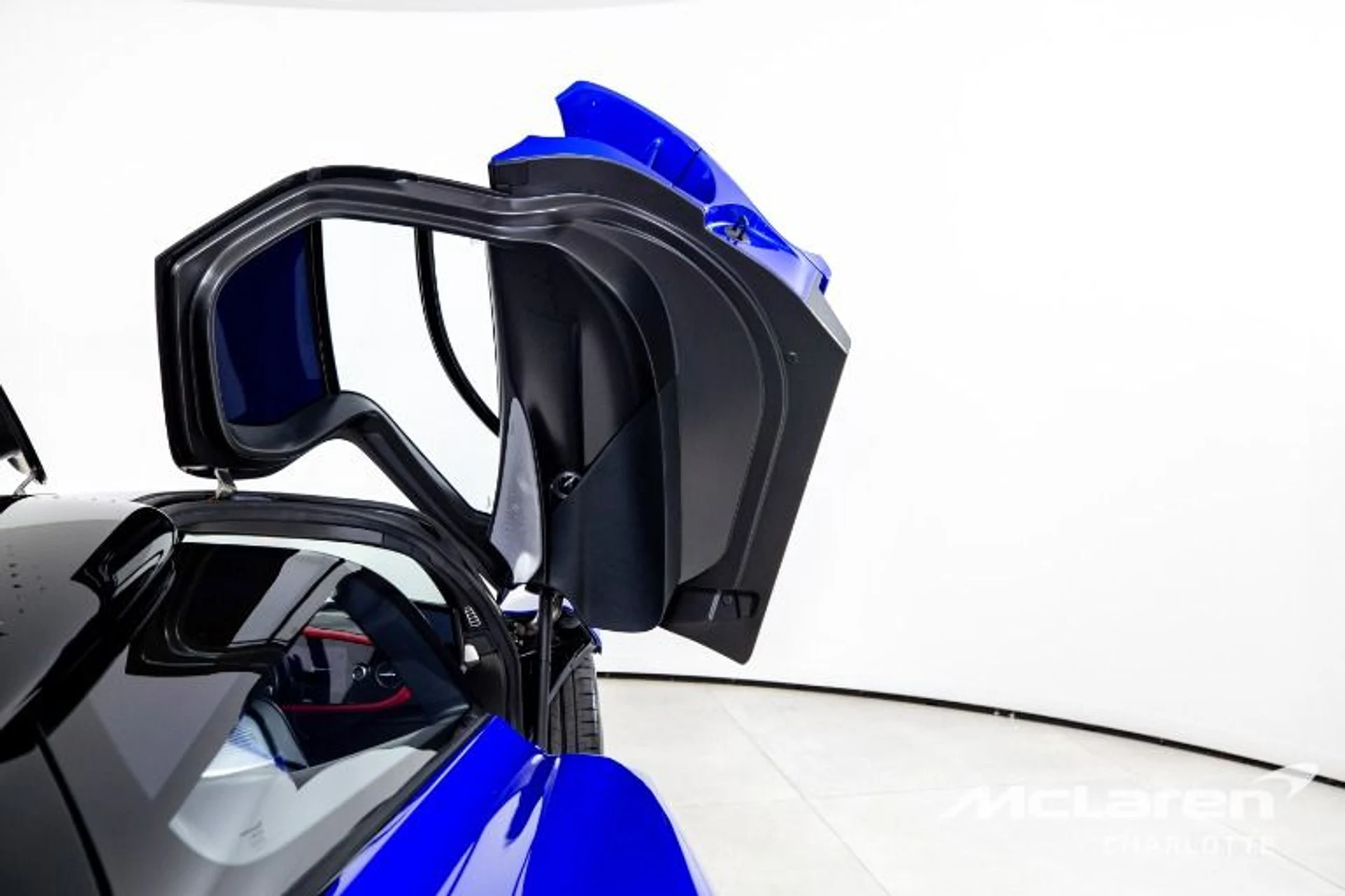 mph017_3264910301_Used_2020_Mc_Laren_Speedtail_0c3430fad7