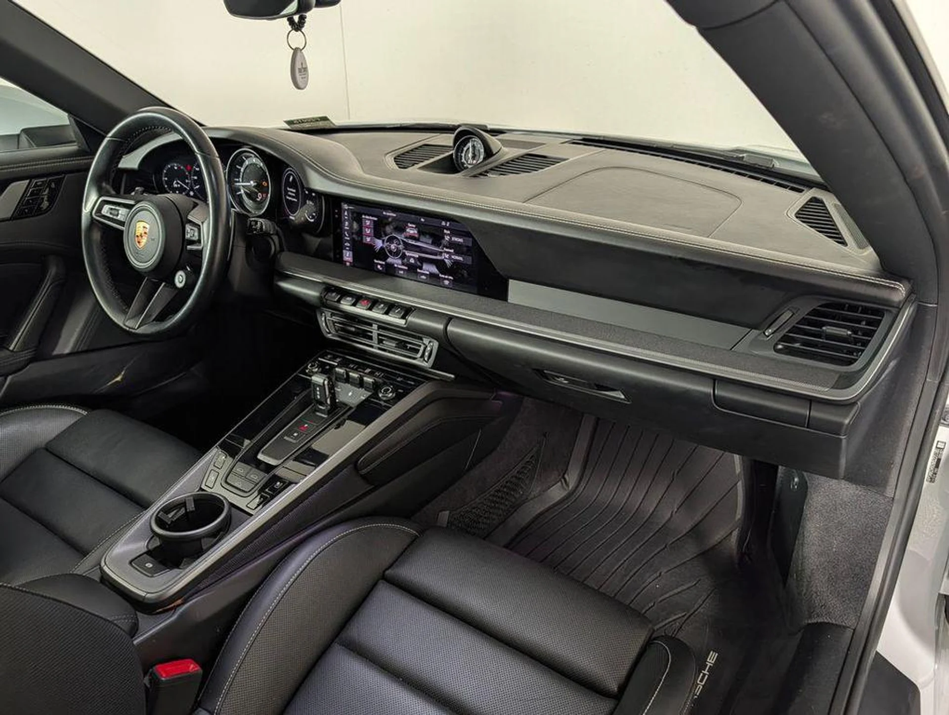 mph017_3264957607_BG_Cc6l0z_F_Tk_Q4_P1z4_IW_9yj_P6rw_d839e5c43f