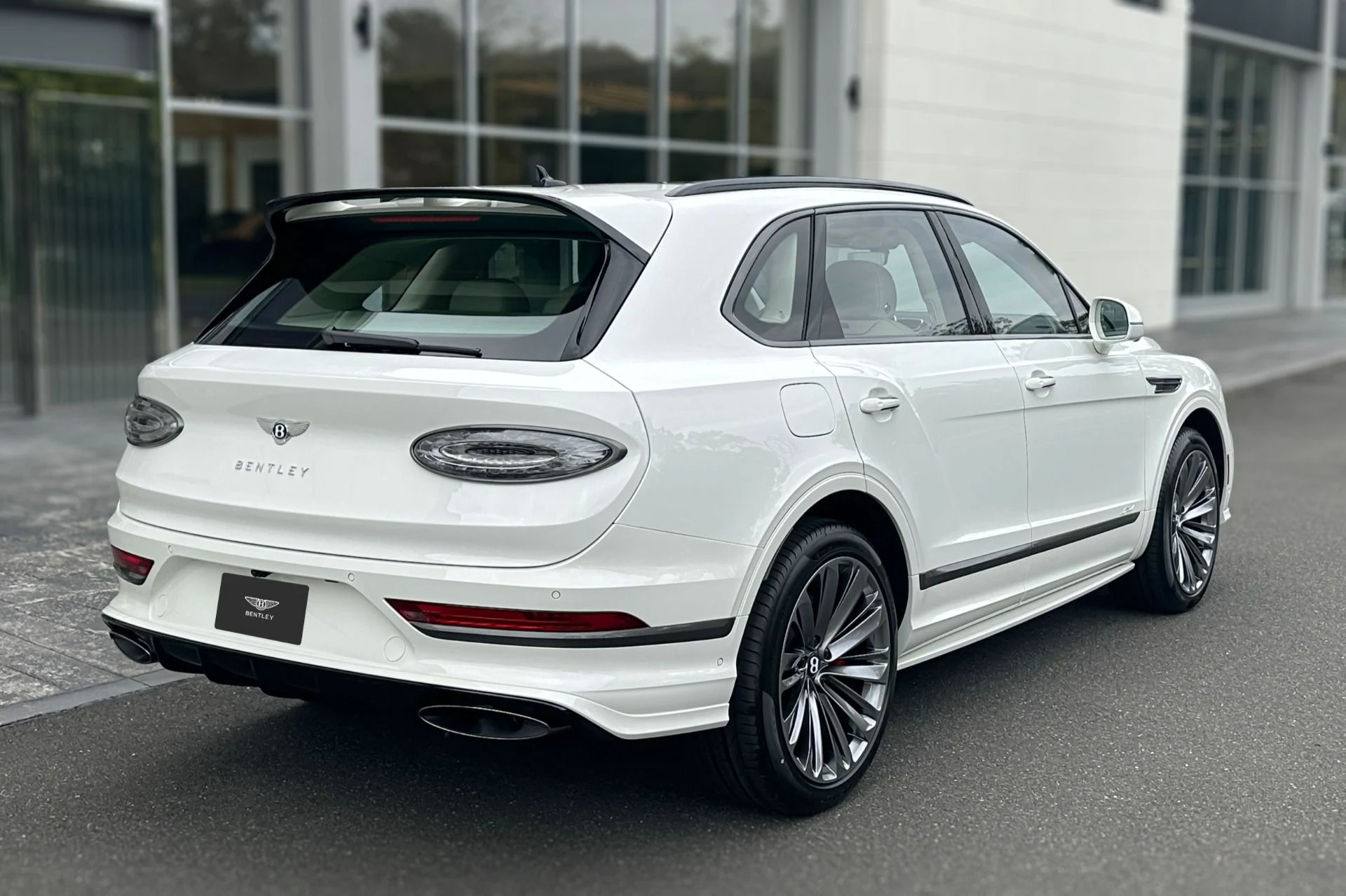 mph017_3265619784_New_2027_Bentley_Bentayga_Speed_1790242950_2e61948b06