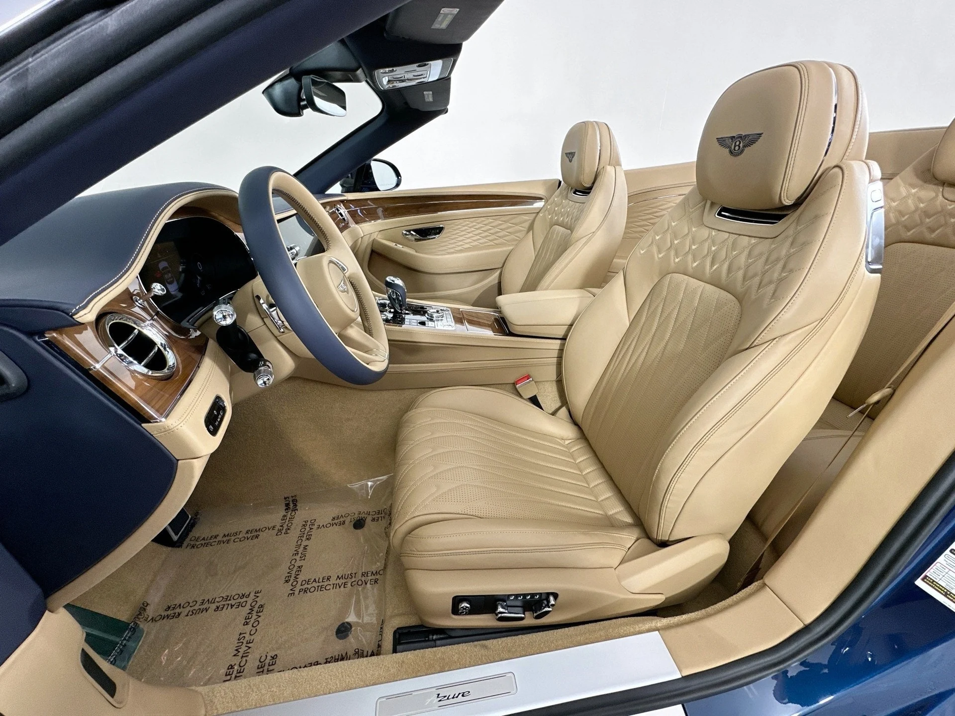 mph017_3267494739_18_ad648038e8