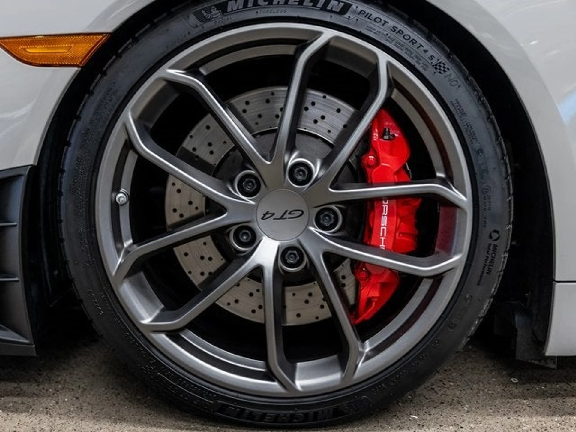 mph017_326808267_18_bb3eb6445b